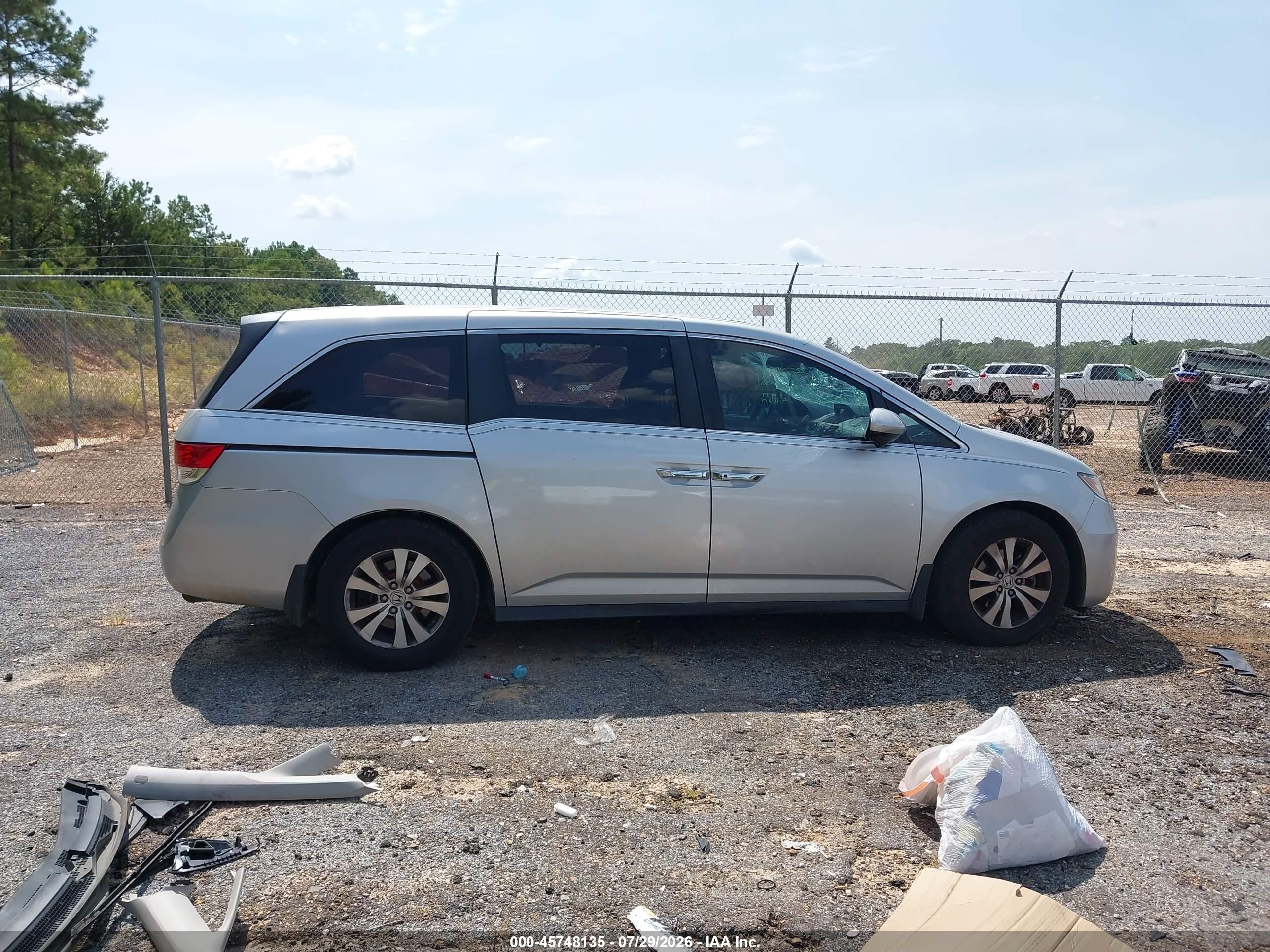 2015 Honda Odyssey Ex-l Silver vin: 5FNRL5H61FB002435