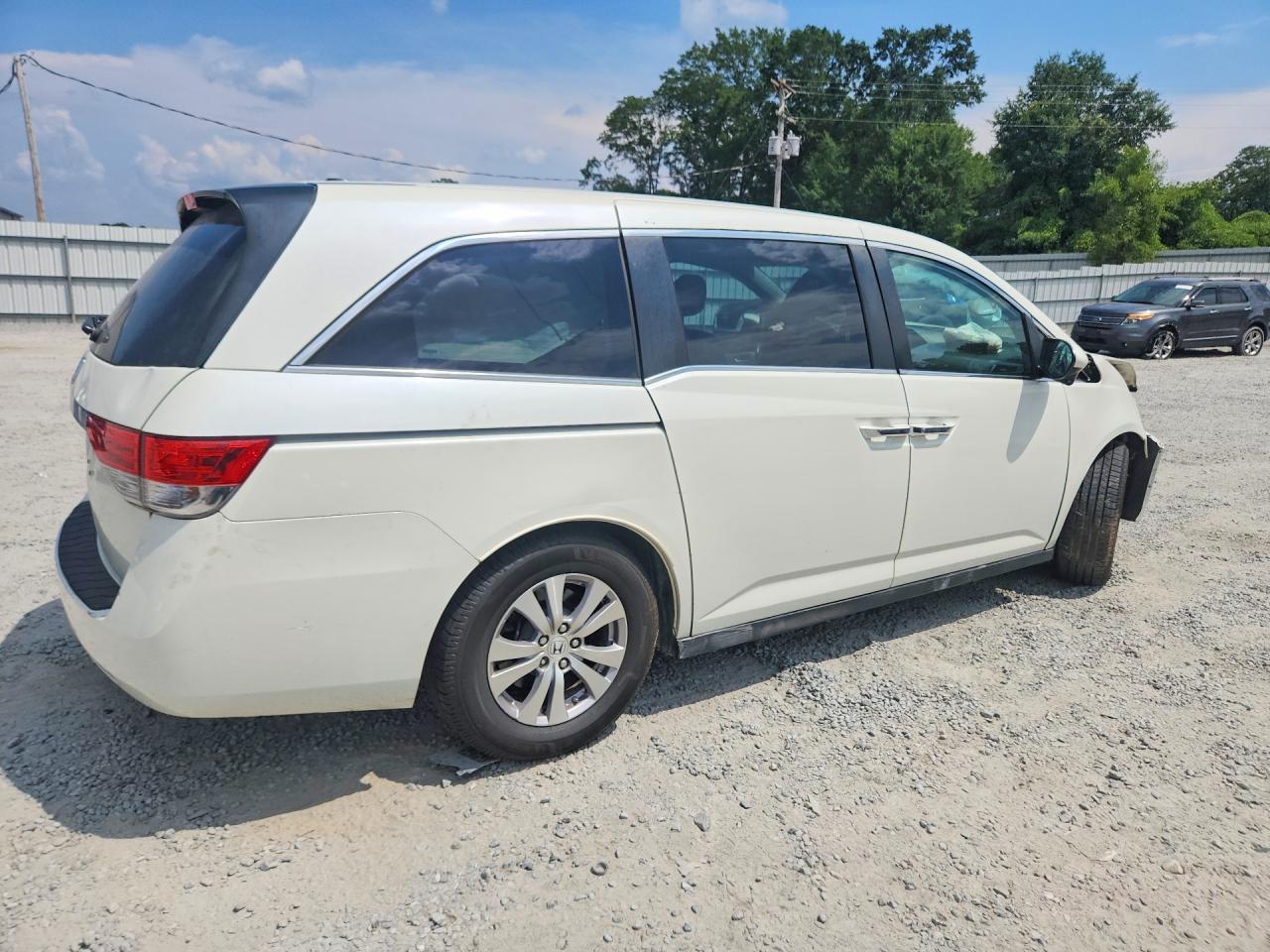2015 Honda Odyssey Exl White vin: 5FNRL5H61FB021115