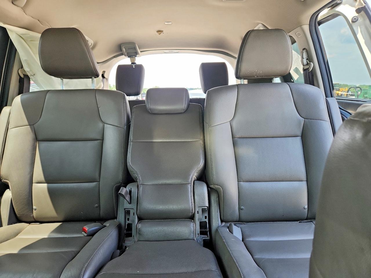 2015 Honda Odyssey Exl White vin: 5FNRL5H61FB021115