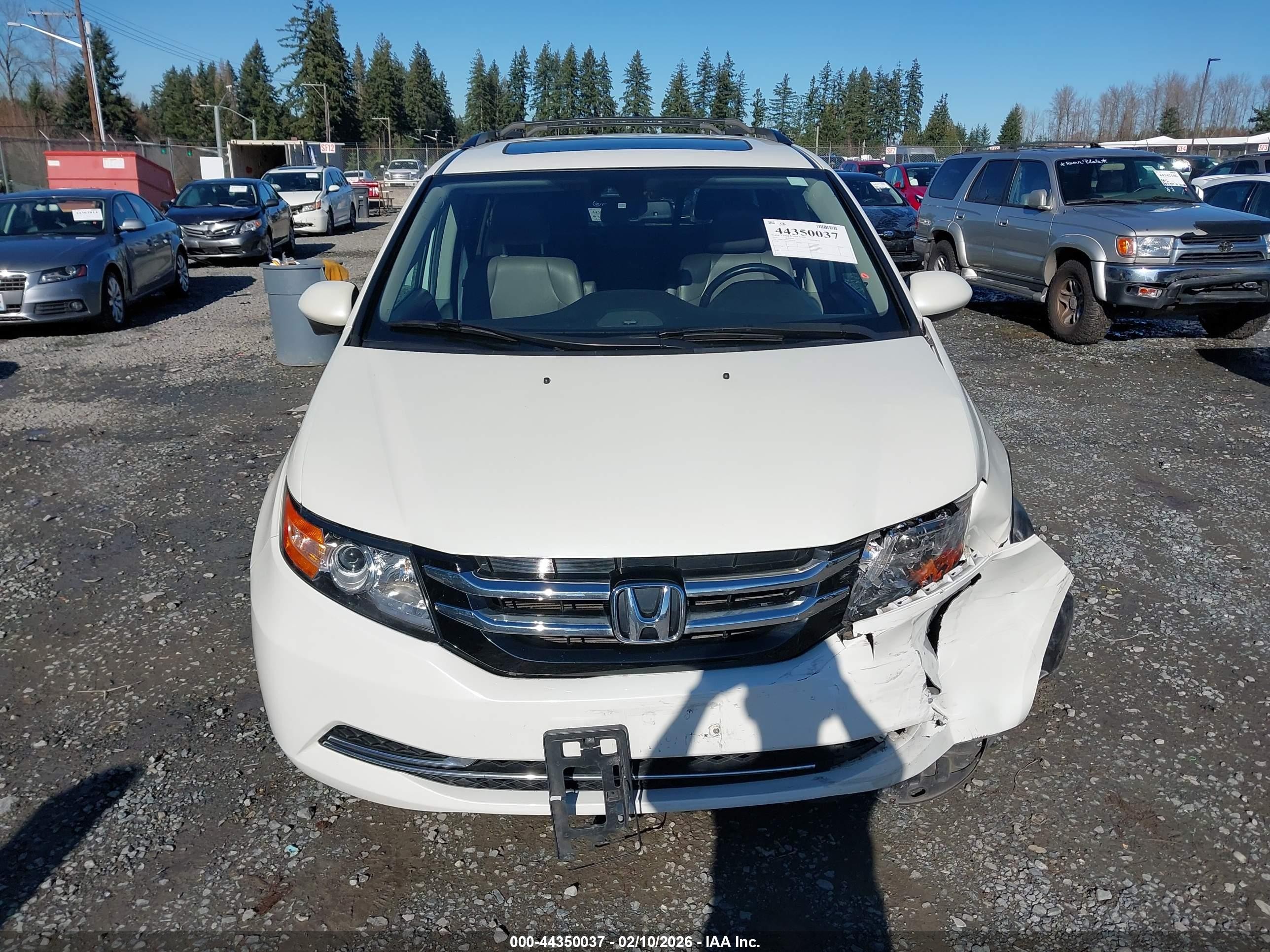2015 Honda Odyssey Ex-l White vin: 5FNRL5H61FB024676