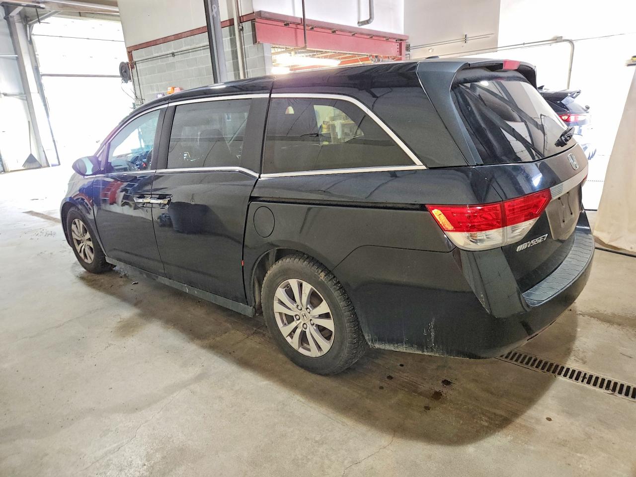 2015 Honda Odyssey Exl Черный vin: 5FNRL5H61FB026220