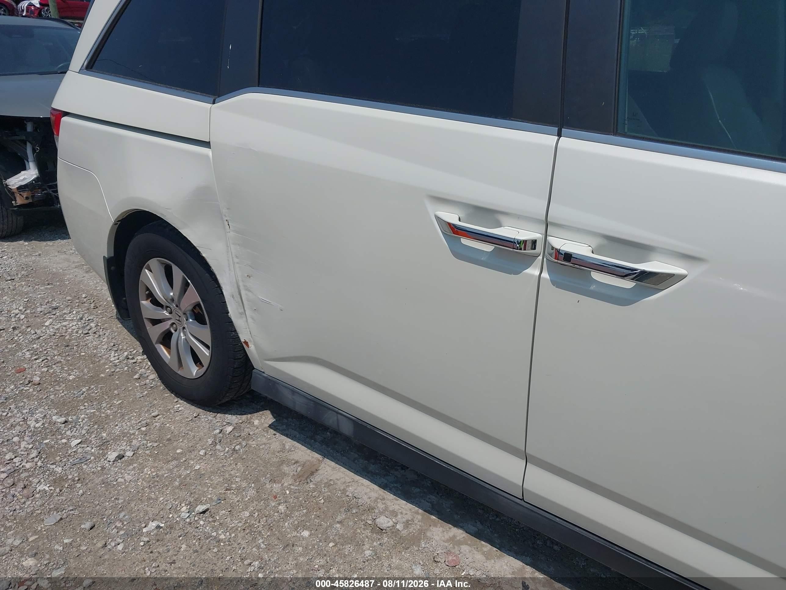 2015 Honda Odyssey Ex-l White vin: 5FNRL5H61FB026878