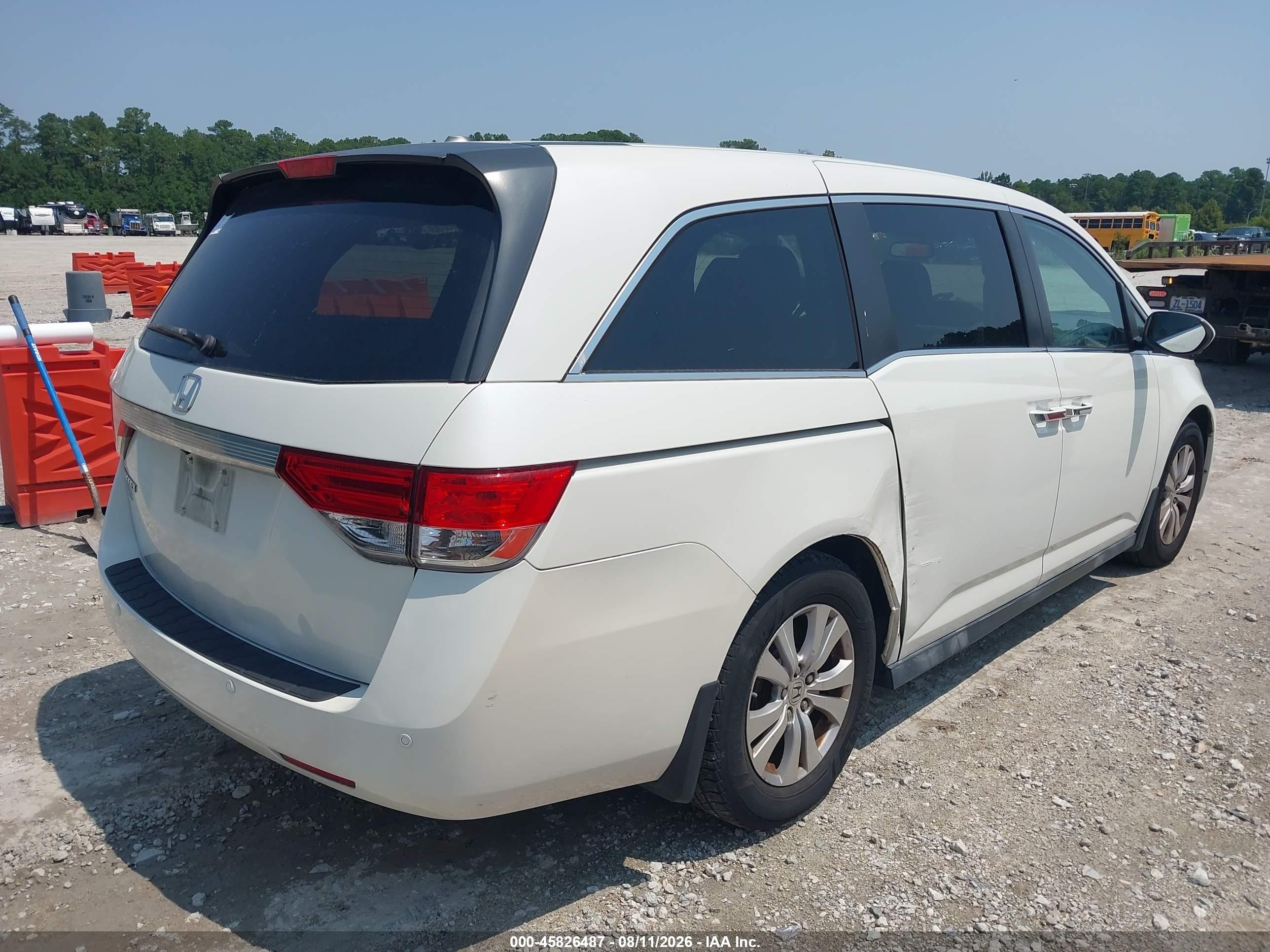 2015 Honda Odyssey Ex-l White vin: 5FNRL5H61FB026878
