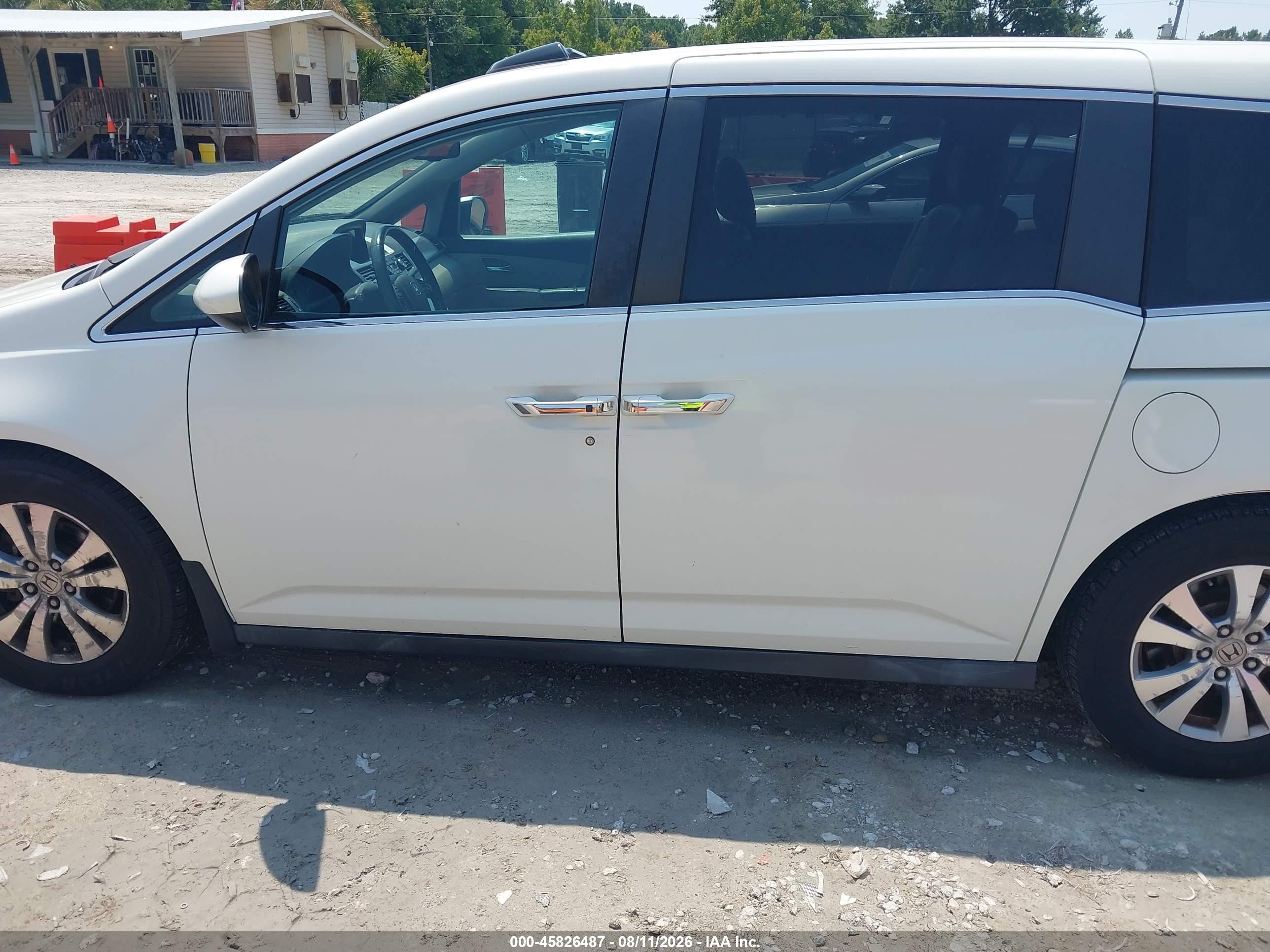 2015 Honda Odyssey Ex-l White vin: 5FNRL5H61FB026878