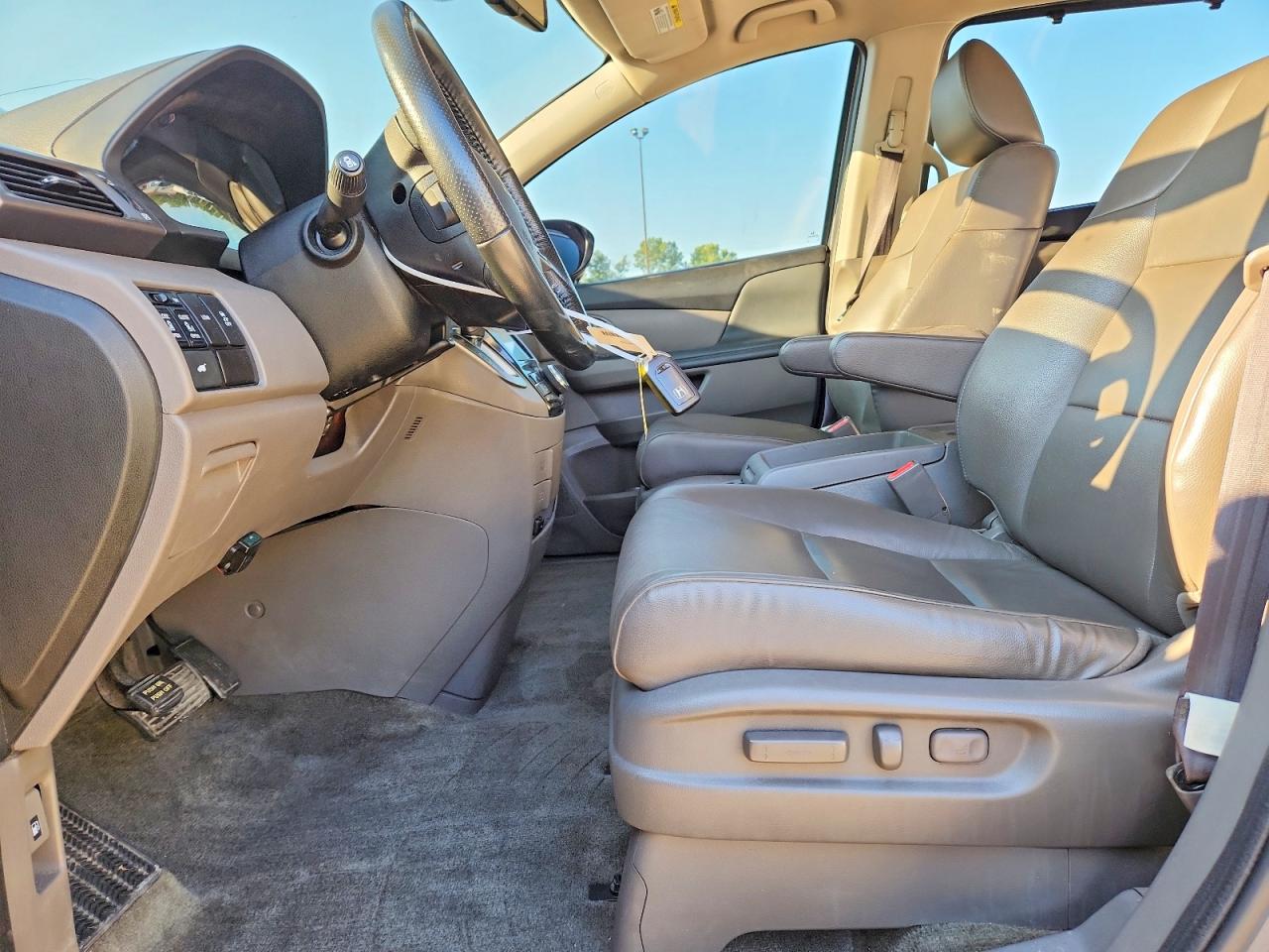 2015 Honda Odyssey Exl Gray vin: 5FNRL5H61FB077071