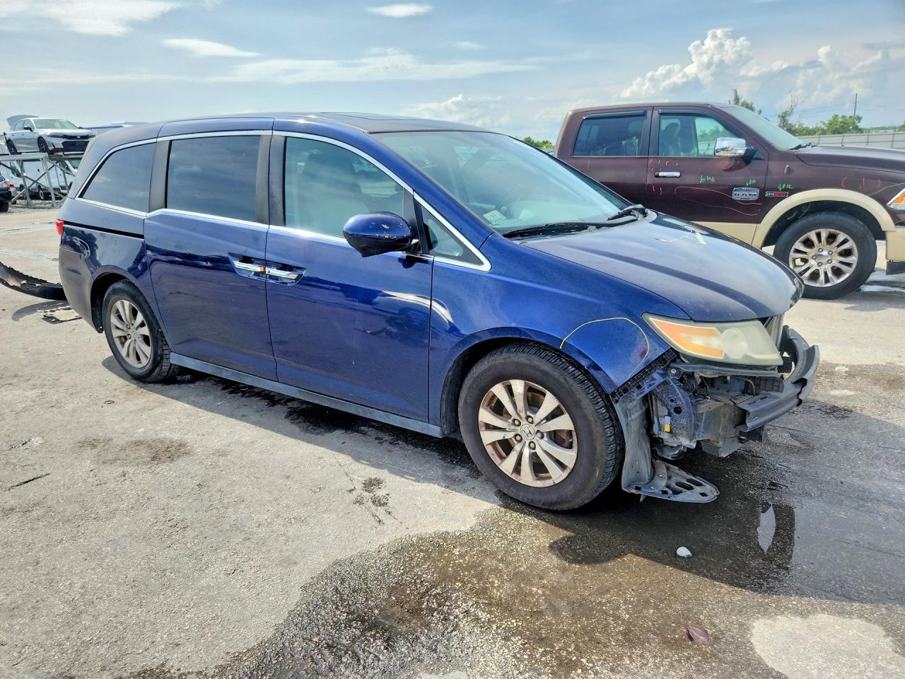 2015 Honda Odyssey Exl Blue vin: 5FNRL5H61FB078012