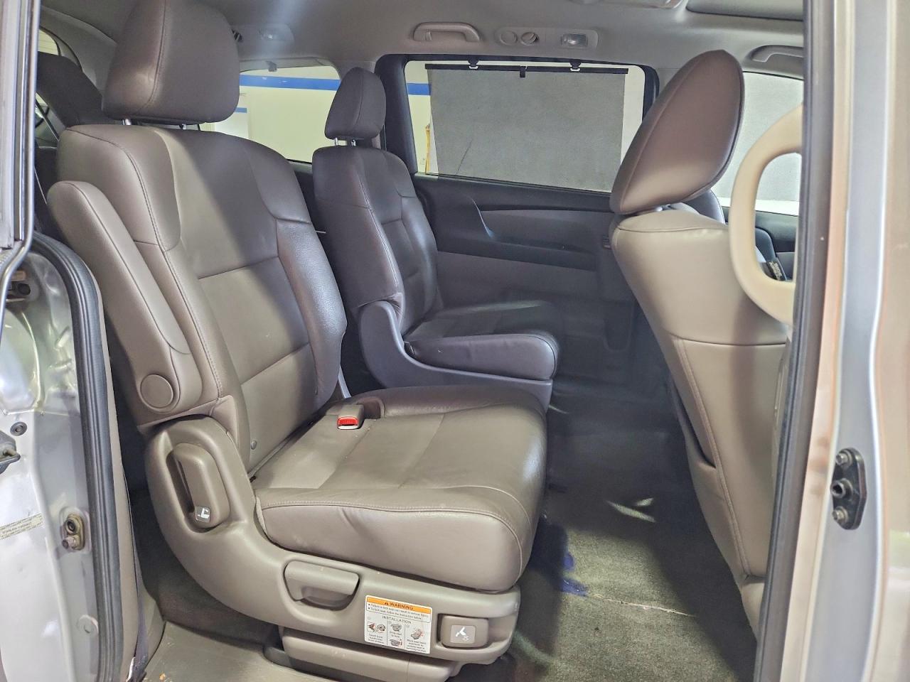 2015 Honda Odyssey Exl Silver vin: 5FNRL5H61FB086627