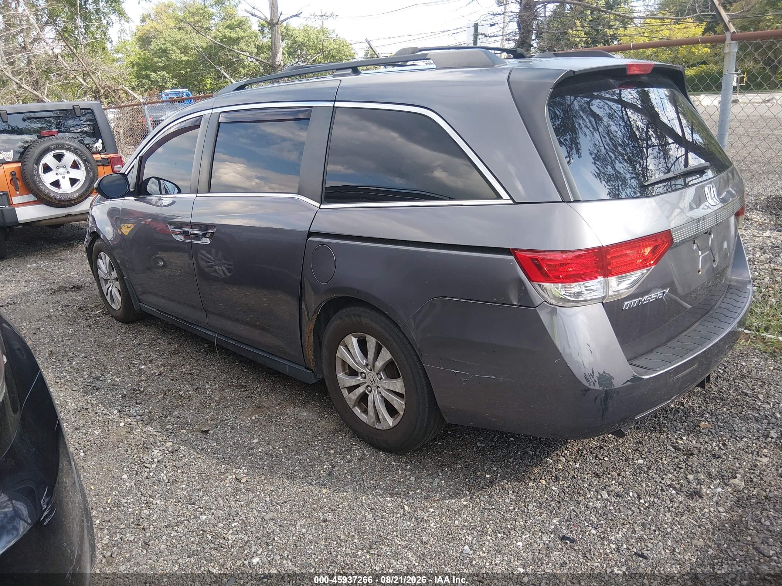 2015 Honda Odyssey Ex-l Gray vin: 5FNRL5H61FB091844