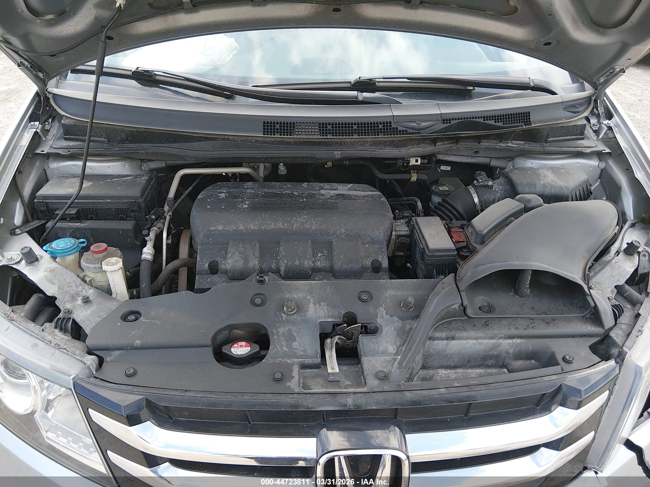 2016 Honda Odyssey Ex-l Silver vin: 5FNRL5H61GB115299