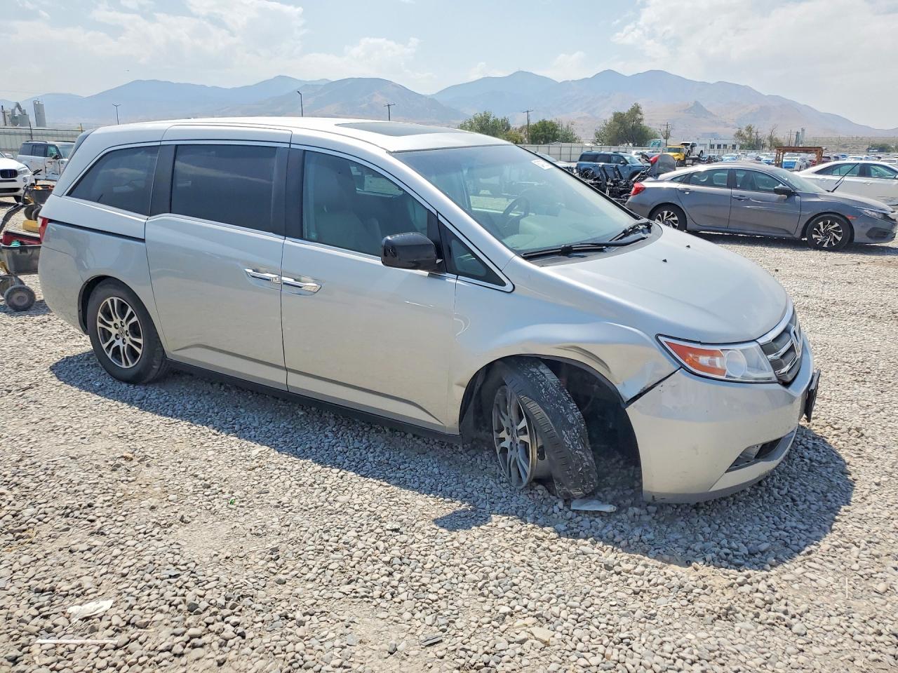2011 Honda Odyssey Exl Silver vin: 5FNRL5H62BB046356
