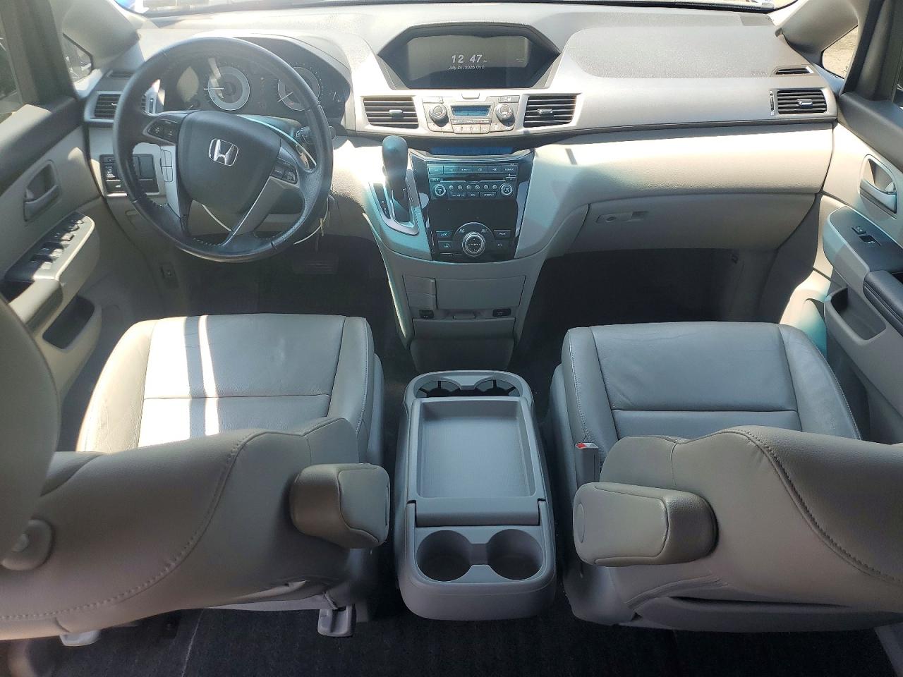 2011 Honda Odyssey Exl Silver vin: 5FNRL5H62BB059530