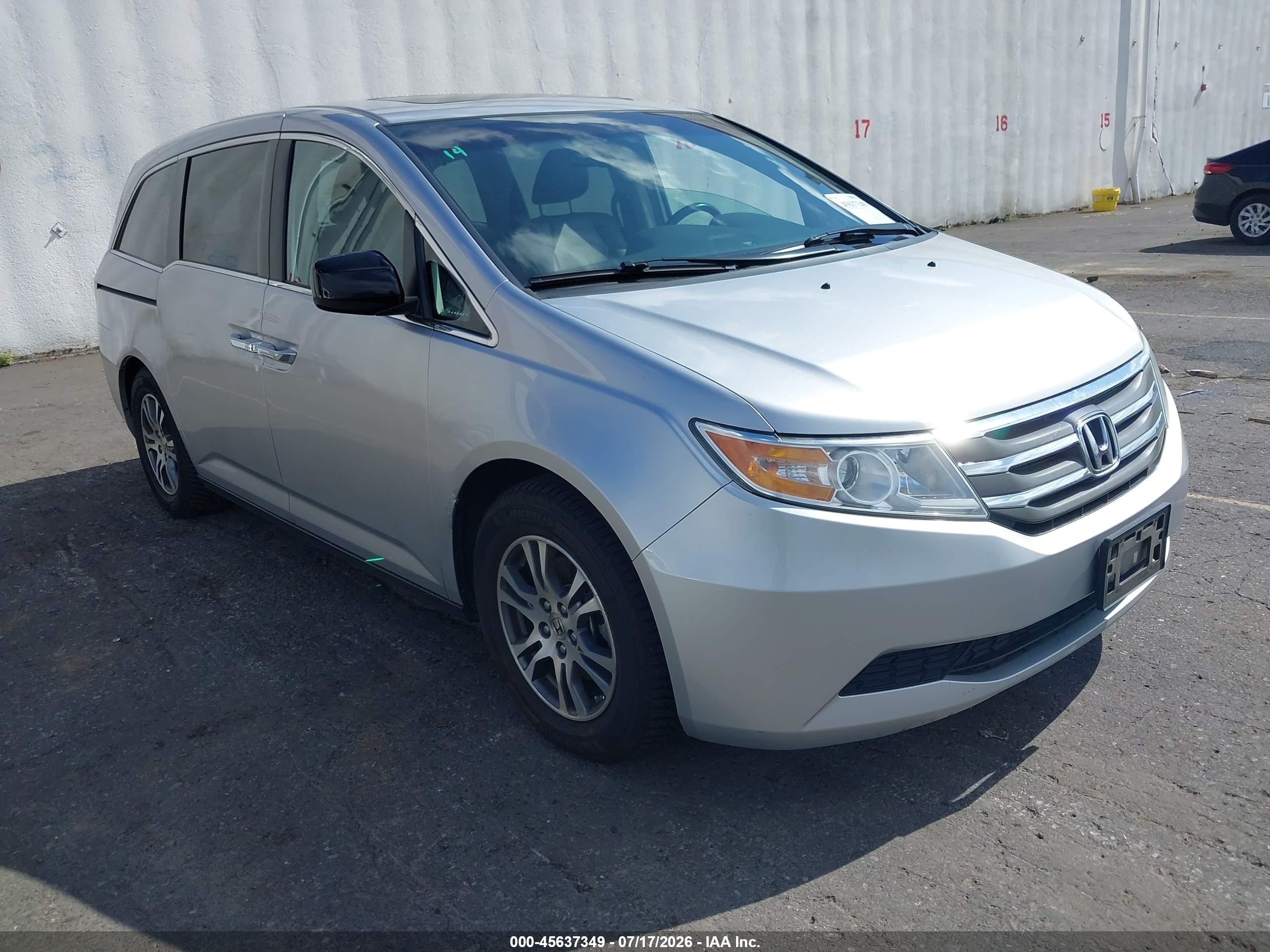 2011 Honda Odyssey Ex-l Серебряный vin: 5FNRL5H62BB060399