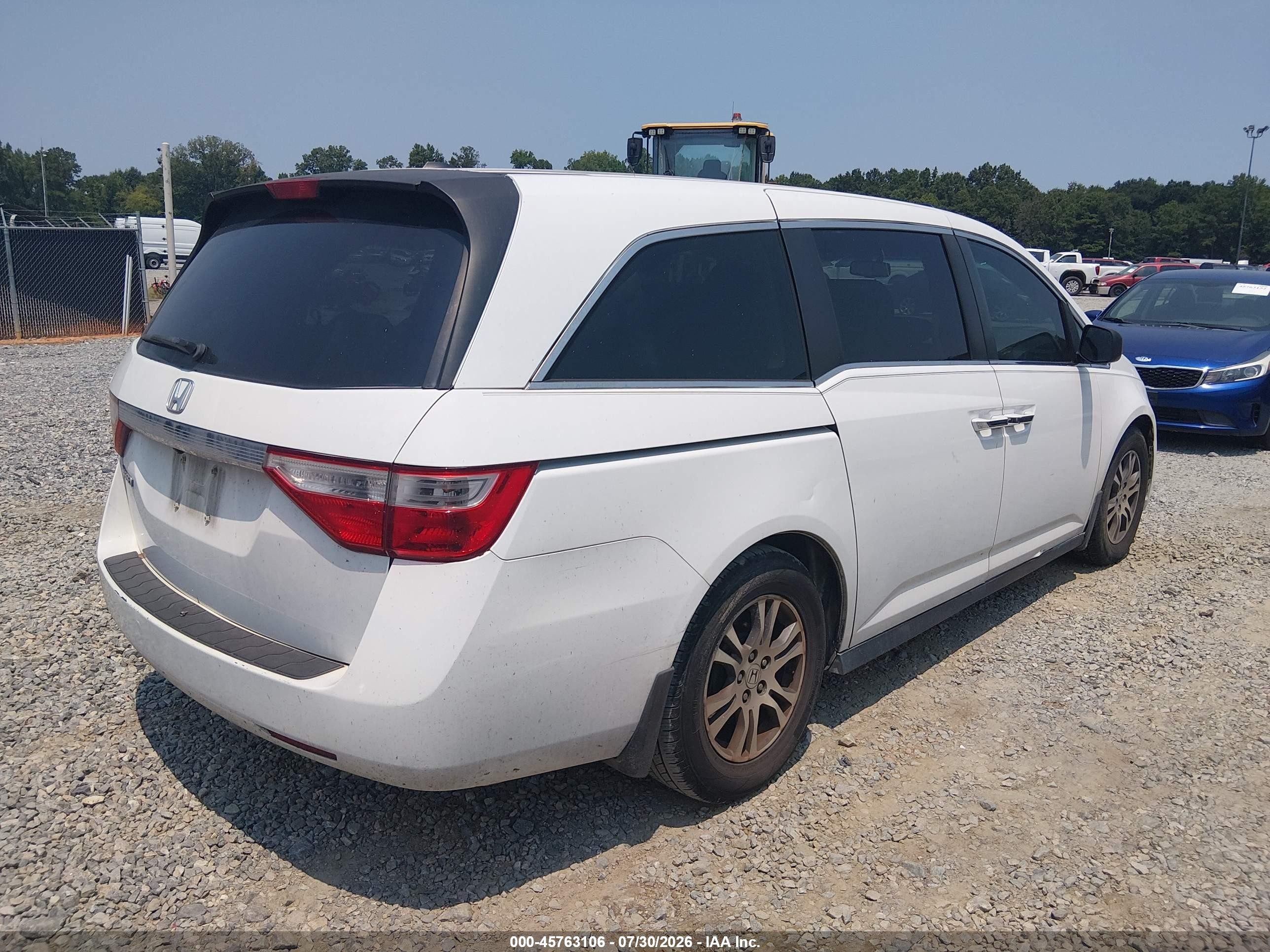 2011 Honda Odyssey Ex-l White vin: 5FNRL5H62BB071774