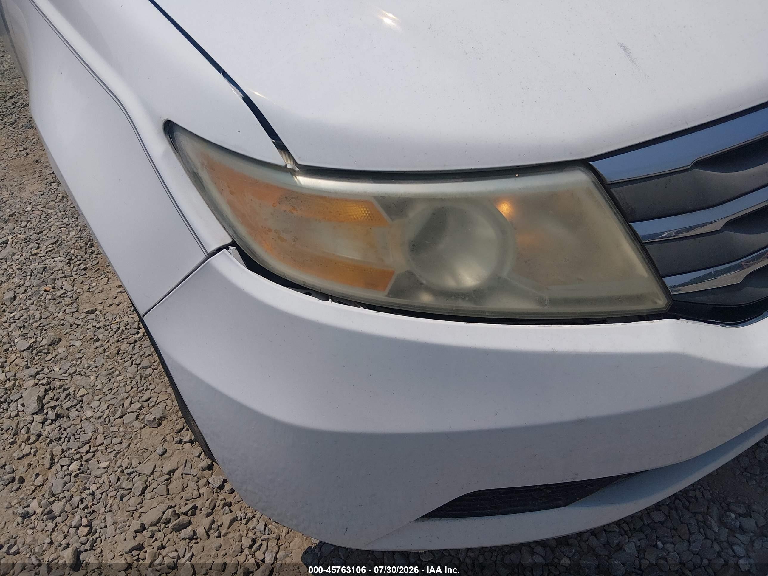 2011 Honda Odyssey Ex-l White vin: 5FNRL5H62BB071774