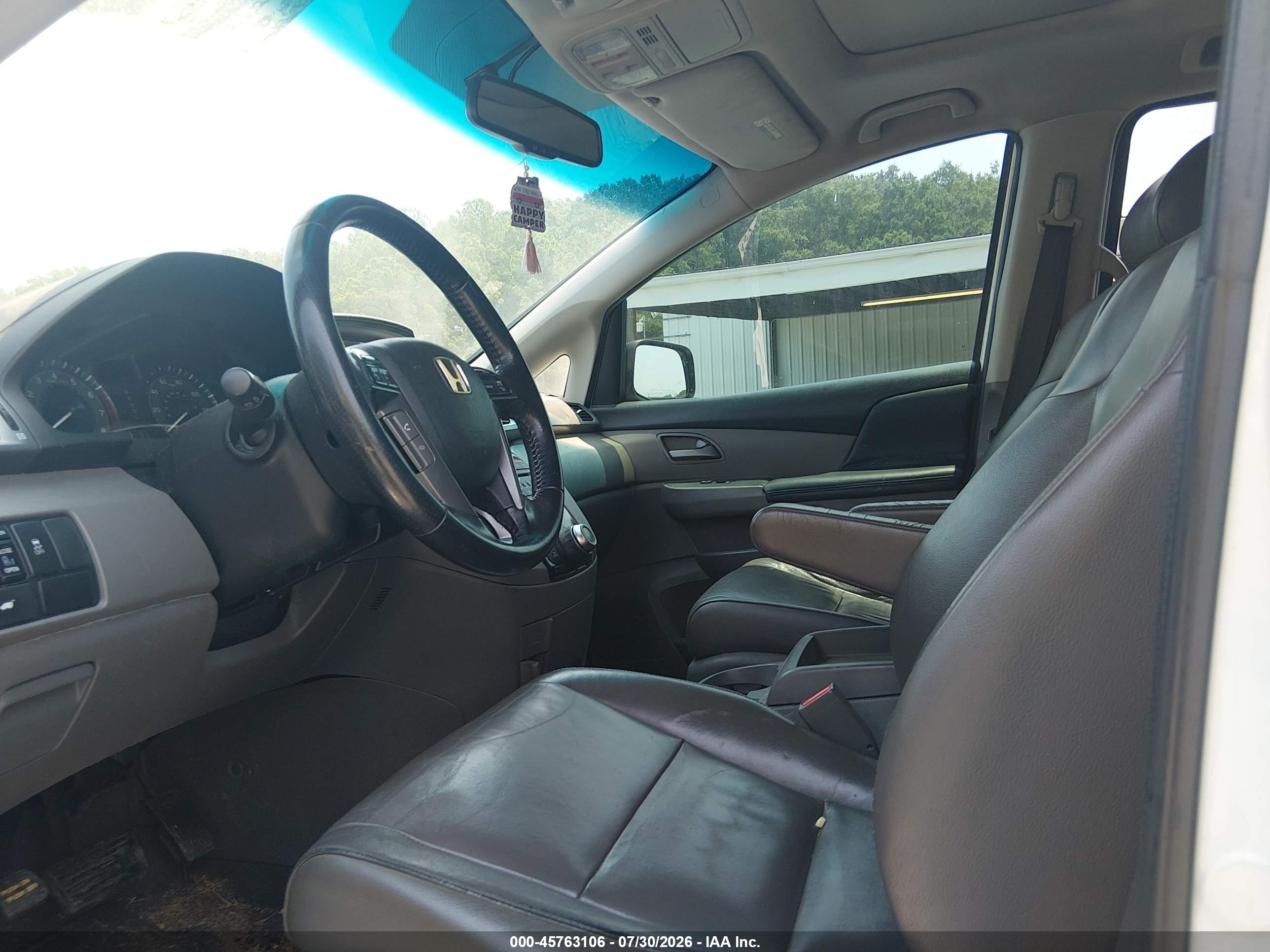 2011 Honda Odyssey Ex-l White vin: 5FNRL5H62BB071774