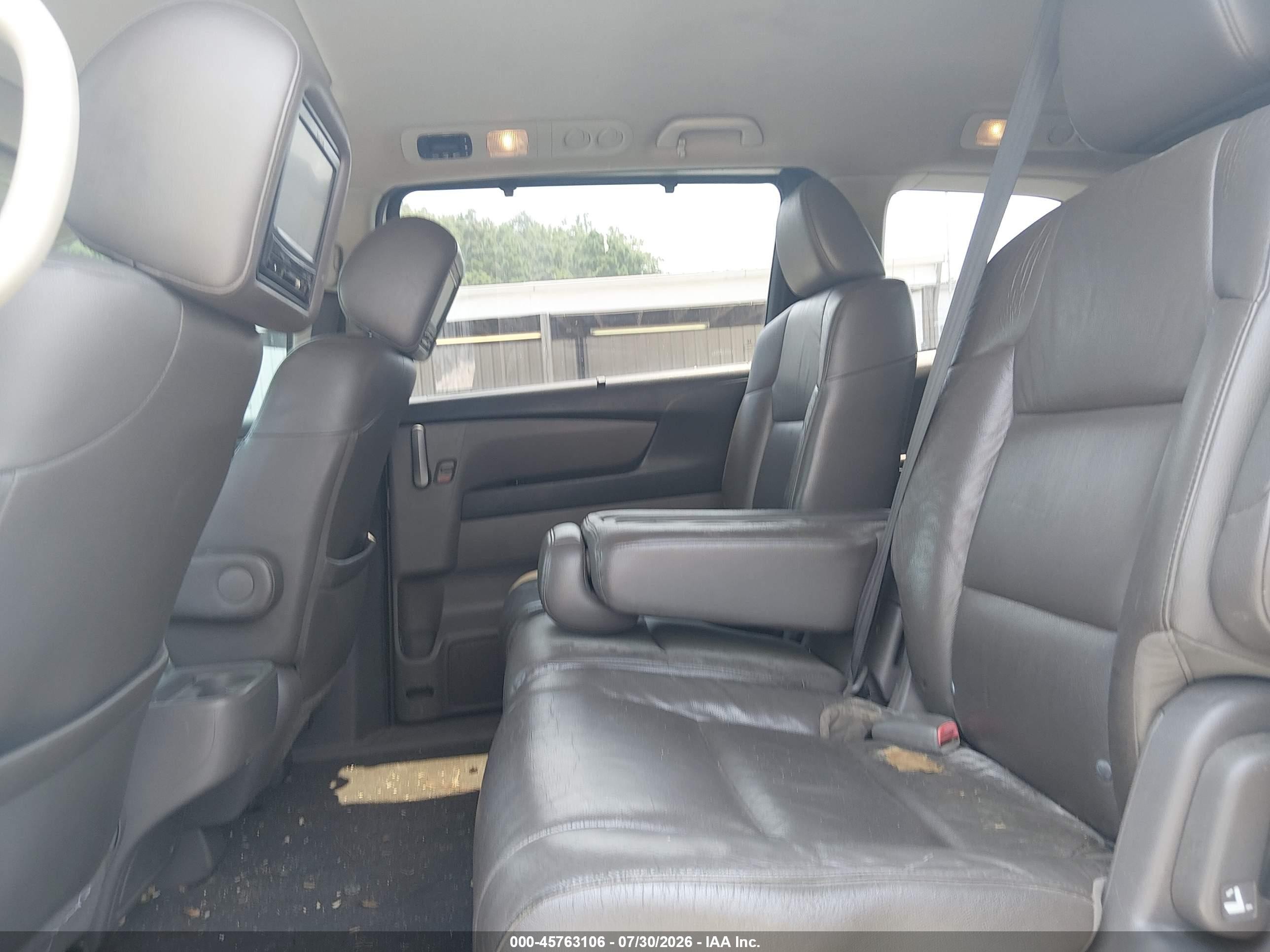 2011 Honda Odyssey Ex-l White vin: 5FNRL5H62BB071774