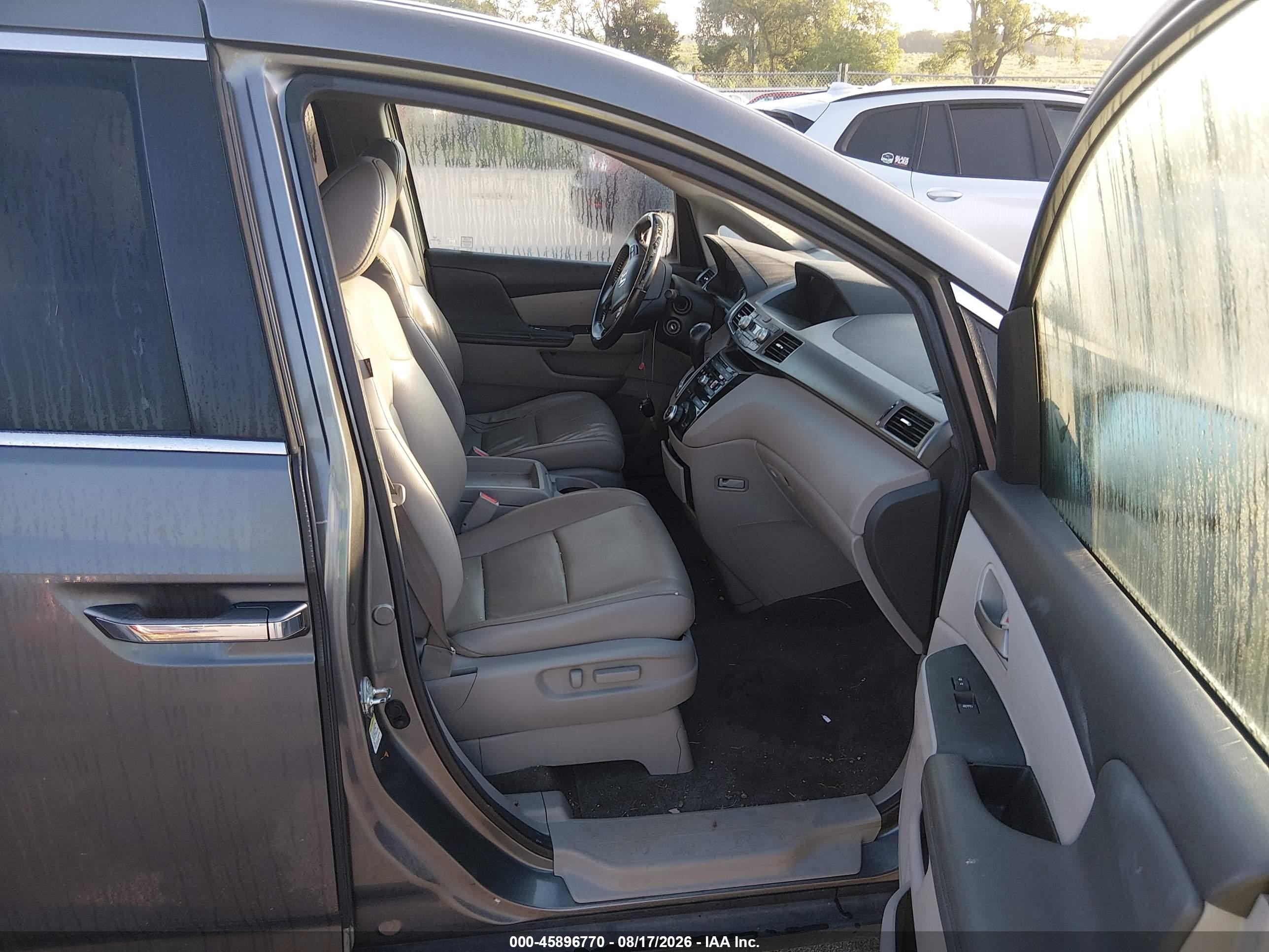 2011 Honda Odyssey Ex-l Beige vin: 5FNRL5H62BB073881