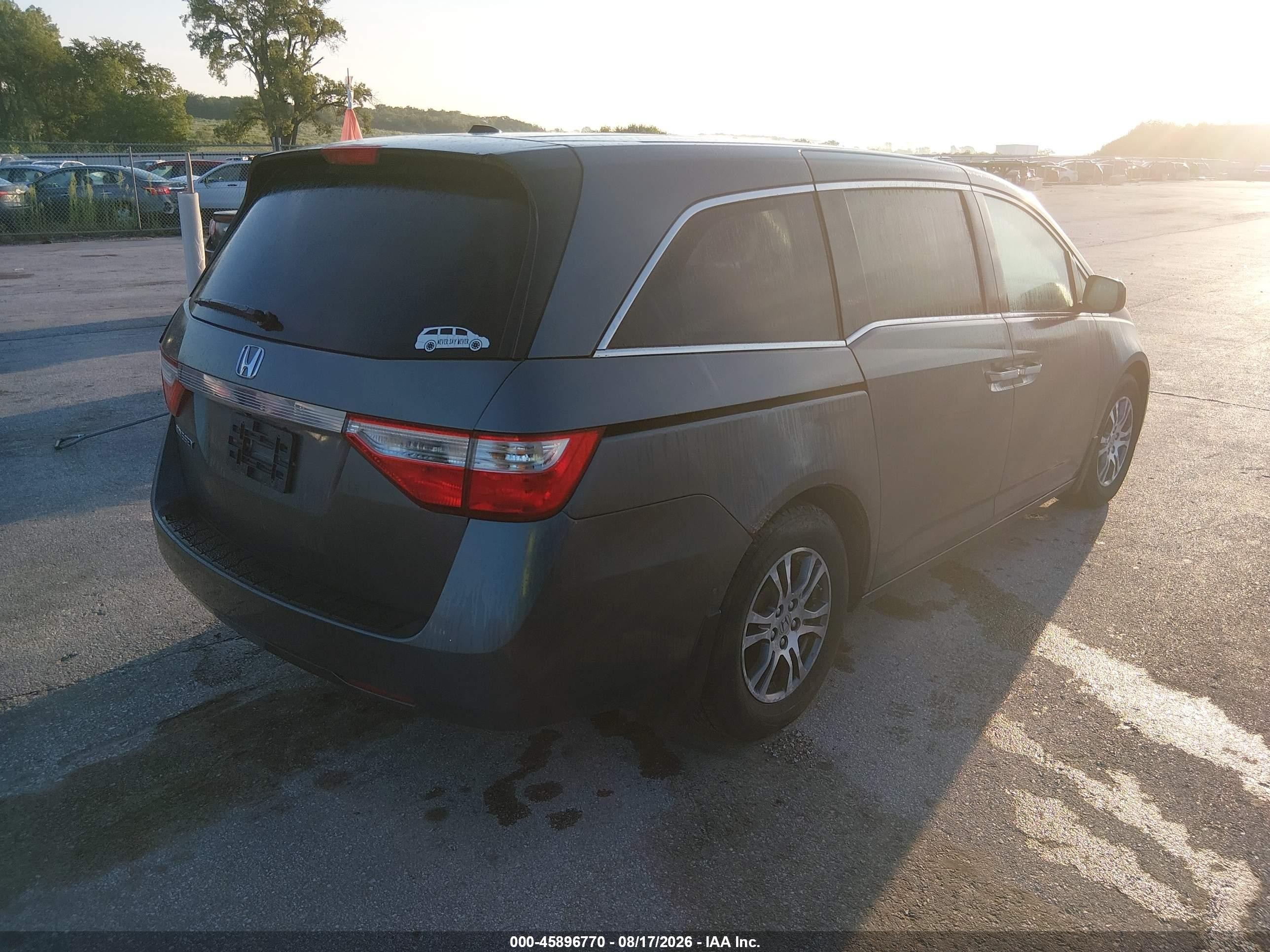 2011 Honda Odyssey Ex-l Beige vin: 5FNRL5H62BB073881