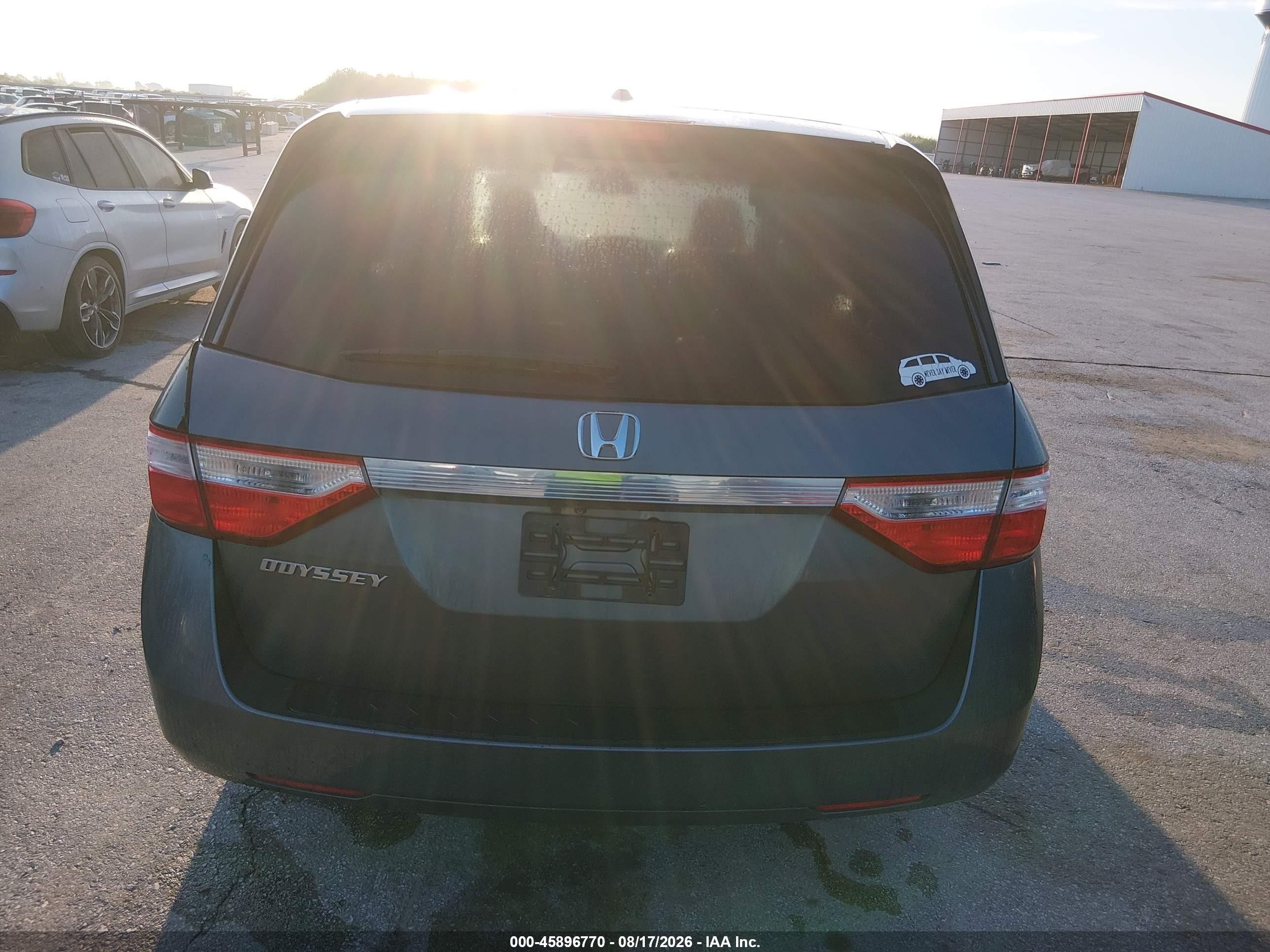 2011 Honda Odyssey Ex-l Beige vin: 5FNRL5H62BB073881
