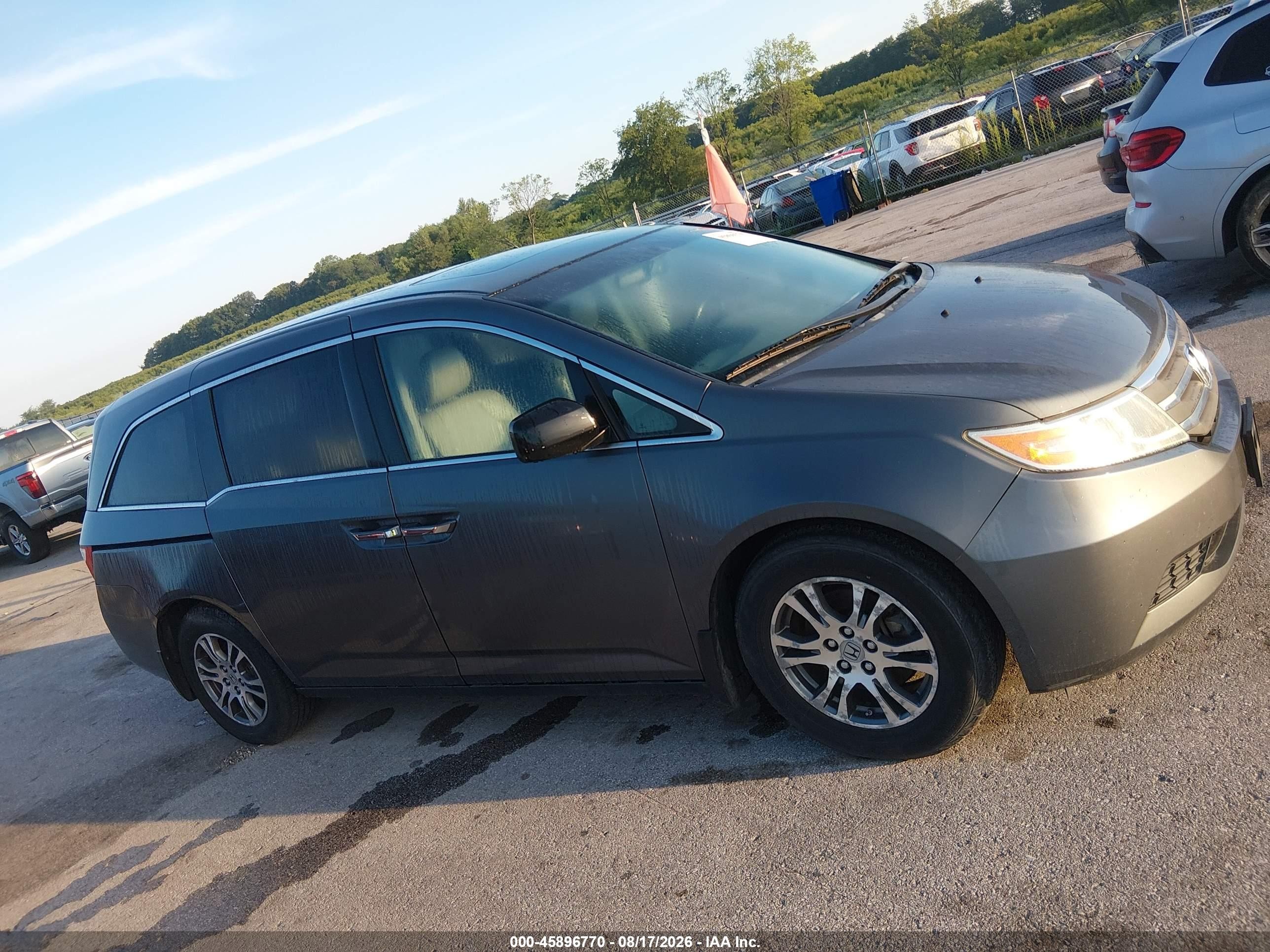 2011 Honda Odyssey Ex-l Beige vin: 5FNRL5H62BB073881