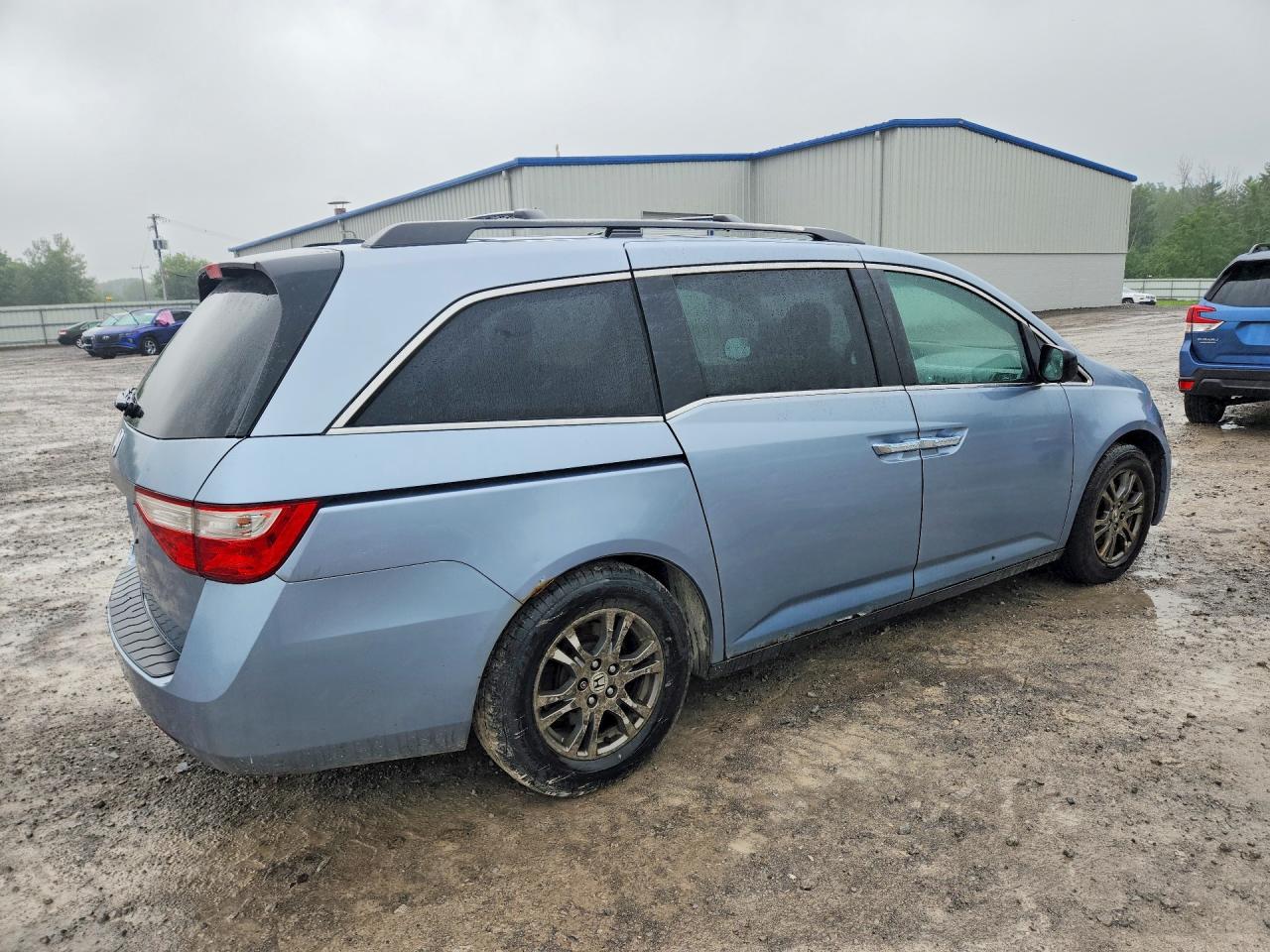 2011 Honda Odyssey Exl Blue vin: 5FNRL5H62BB081706