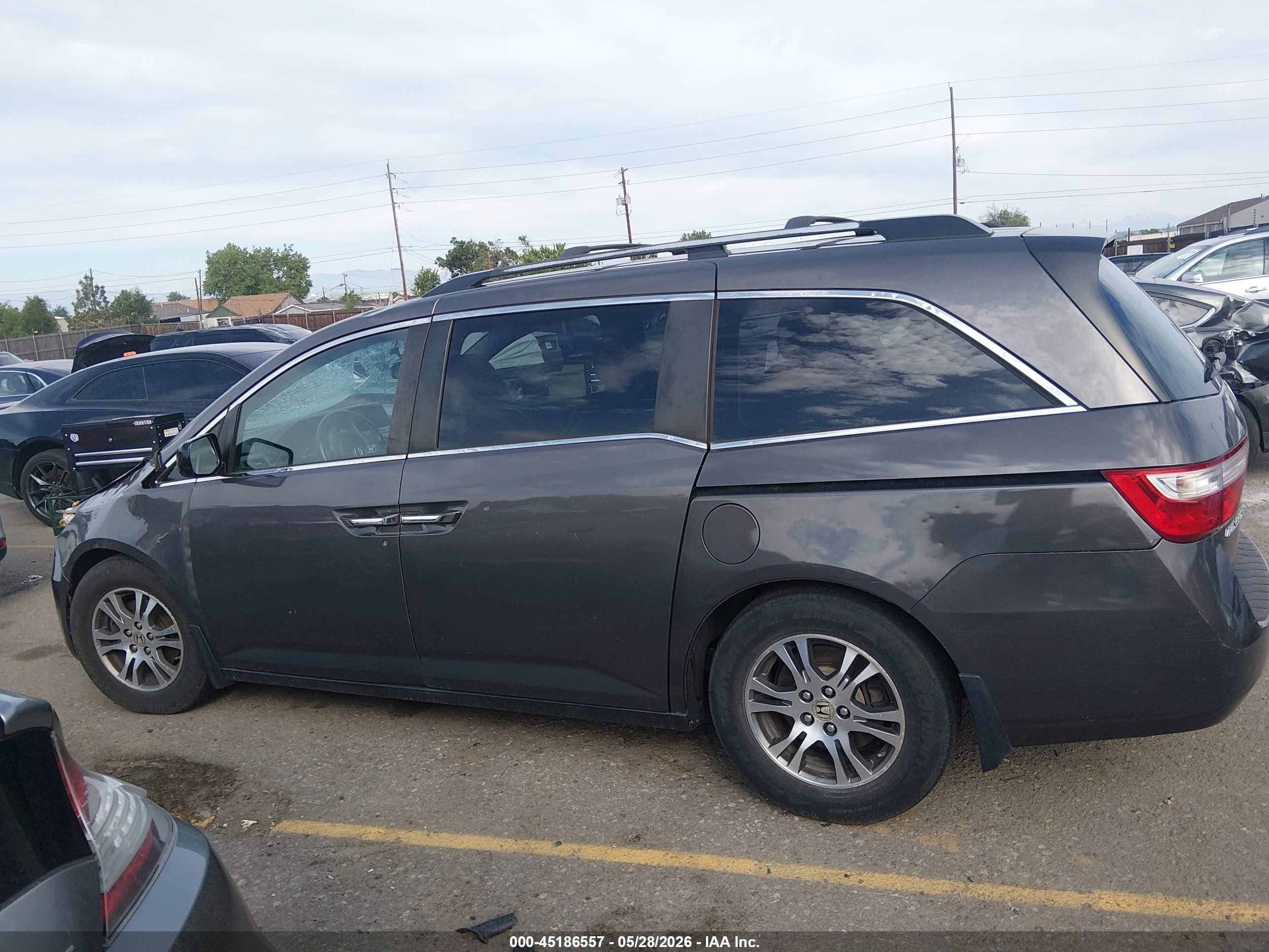 2012 Honda Odyssey Ex-l Gray vin: 5FNRL5H62CB044995