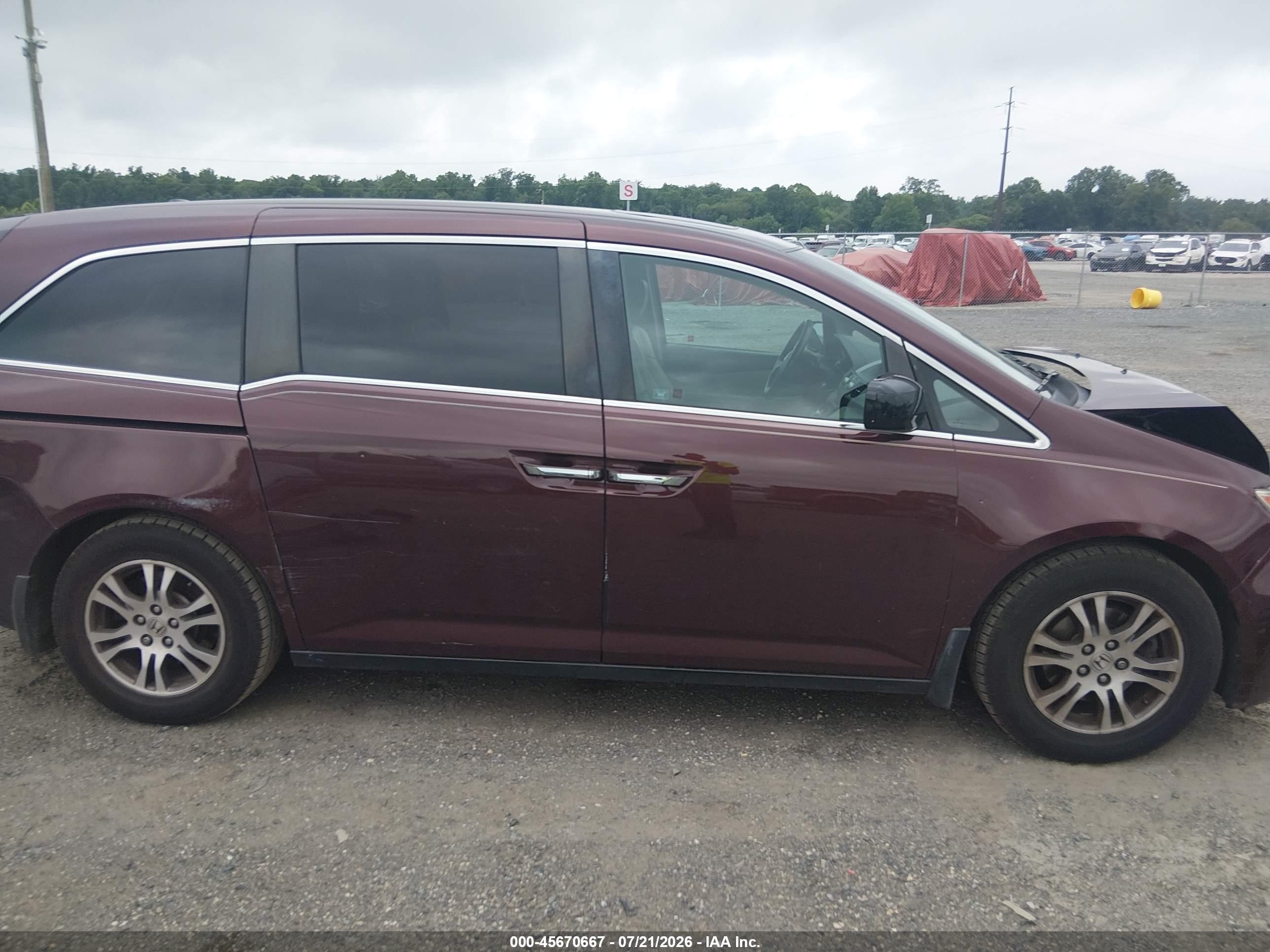 2012 Honda Odyssey Ex-l Burgundy vin: 5FNRL5H62CB084607