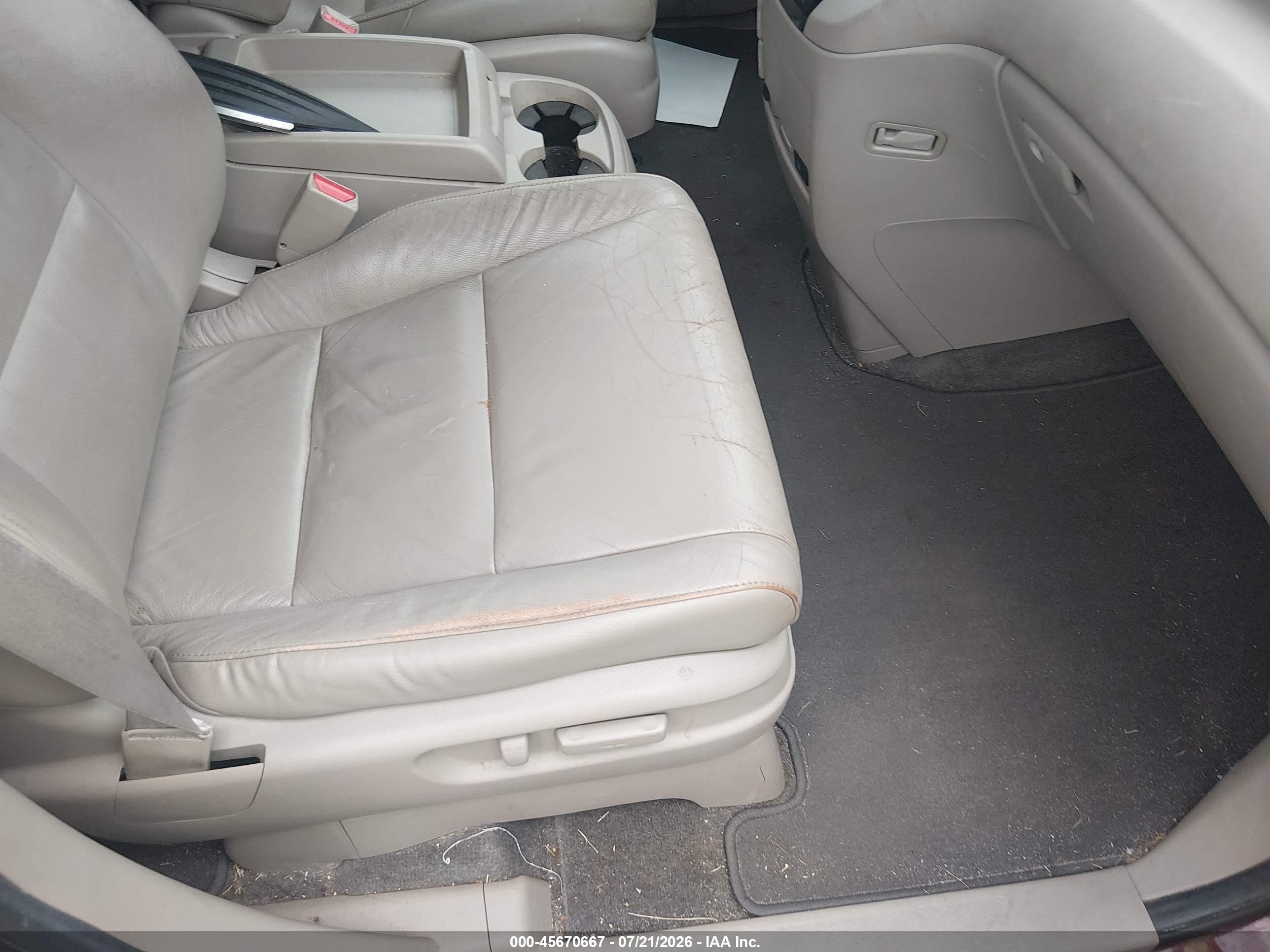 2012 Honda Odyssey Ex-l Burgundy vin: 5FNRL5H62CB084607