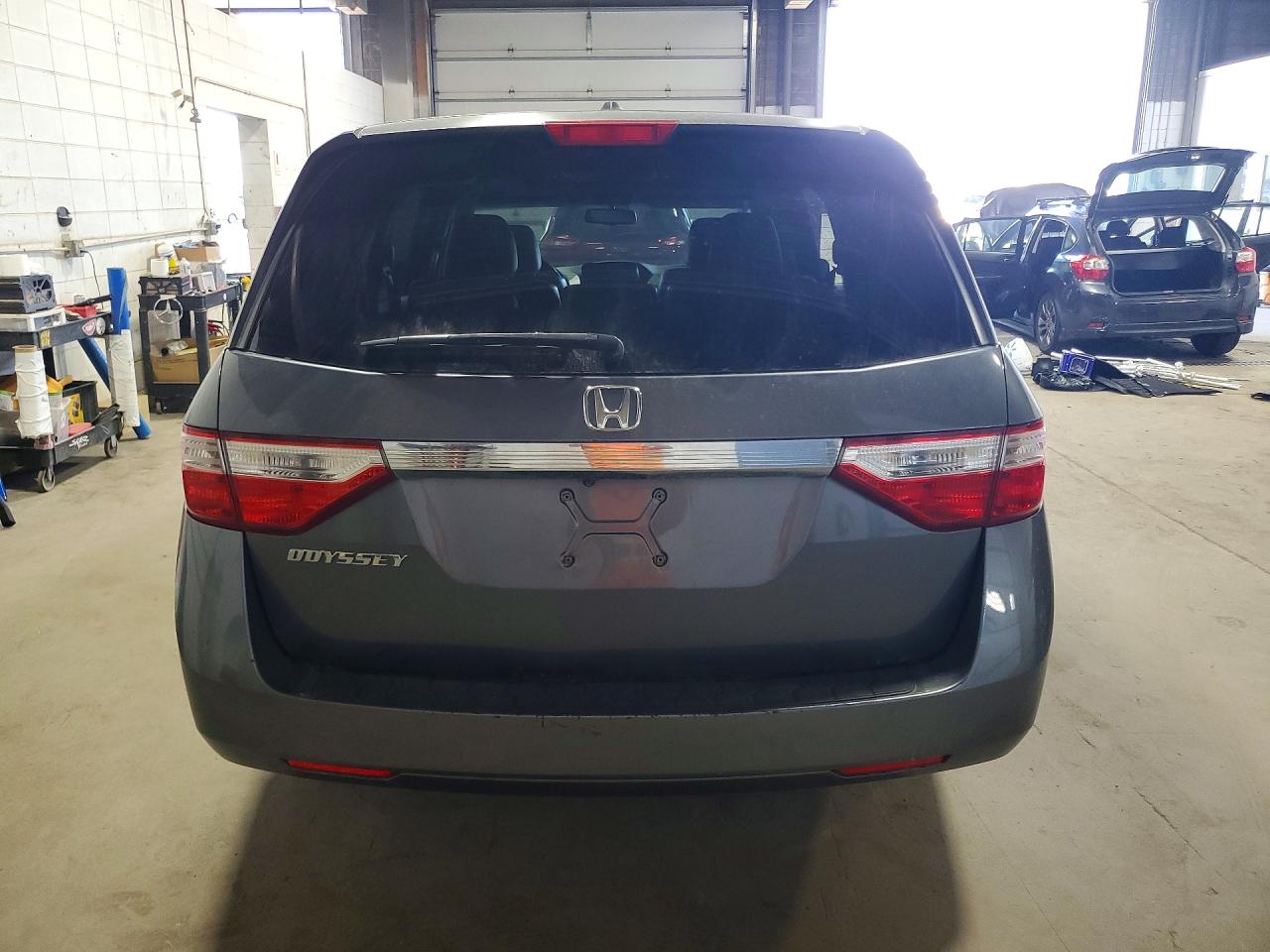 2012 Honda Odyssey Exl Gray vin: 5FNRL5H62CB086437