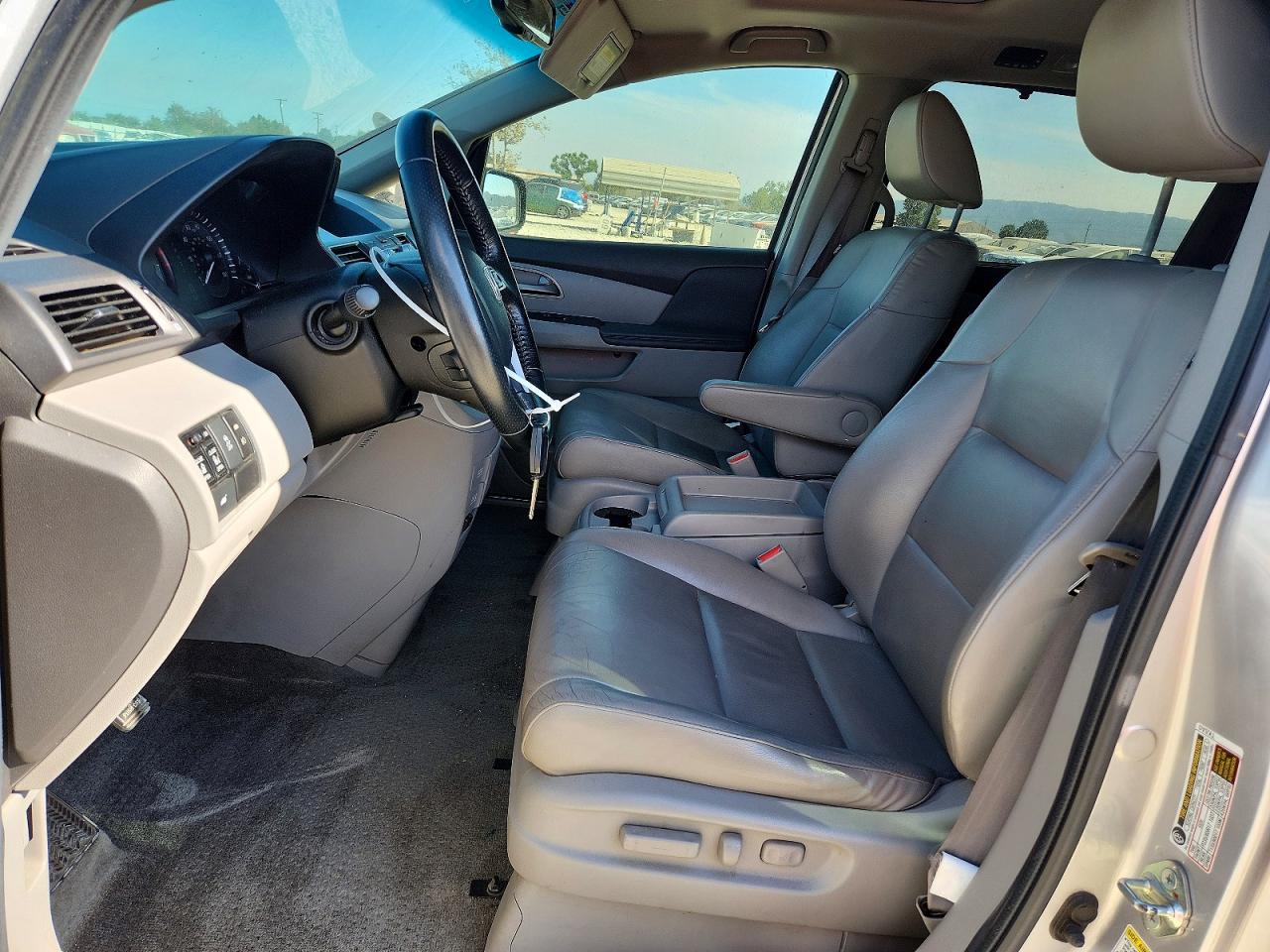 2012 Honda Odyssey Exl Silver vin: 5FNRL5H62CB130484