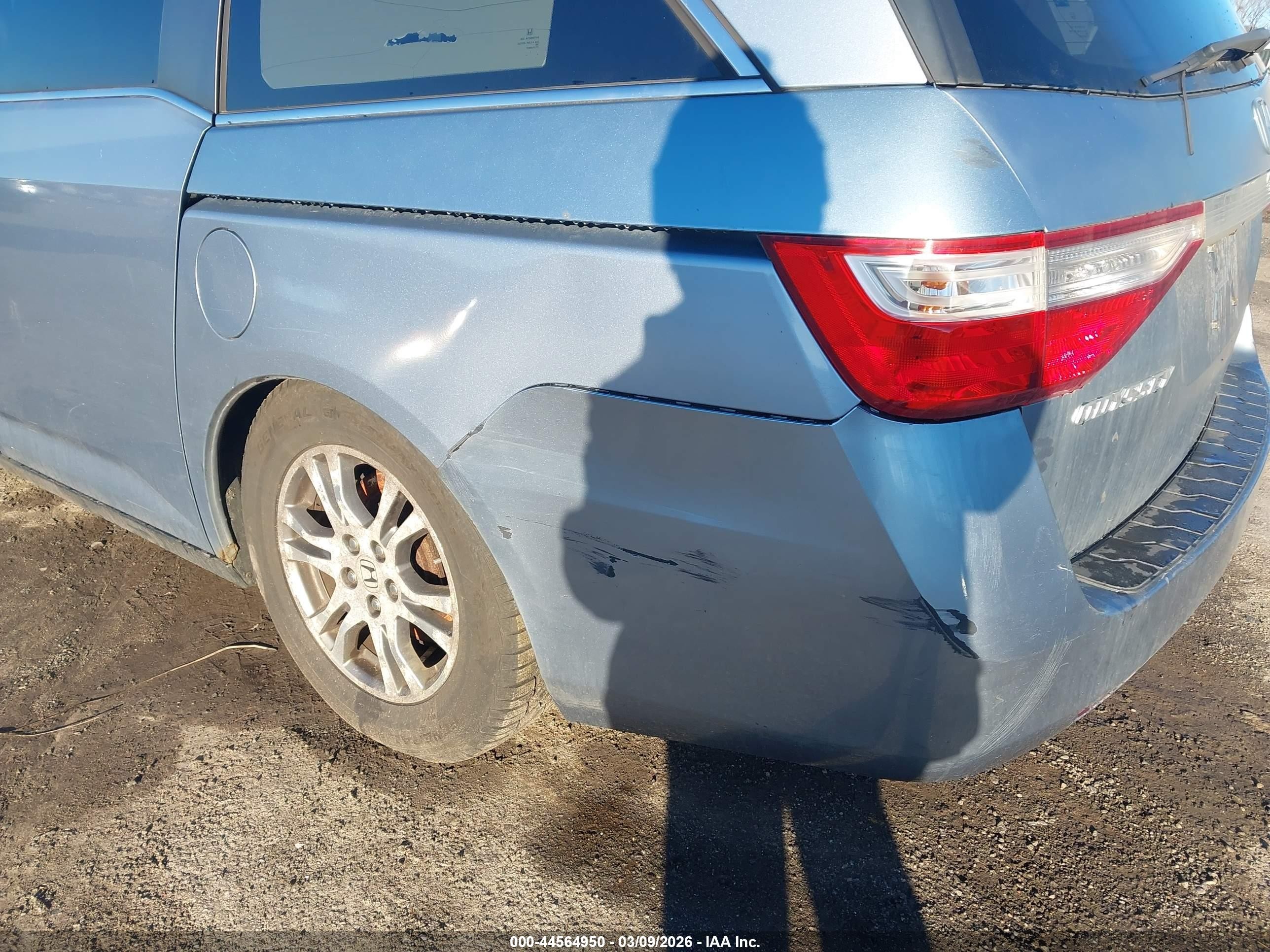 2013 Honda Odyssey Ex-l Blue vin: 5FNRL5H62DB014848