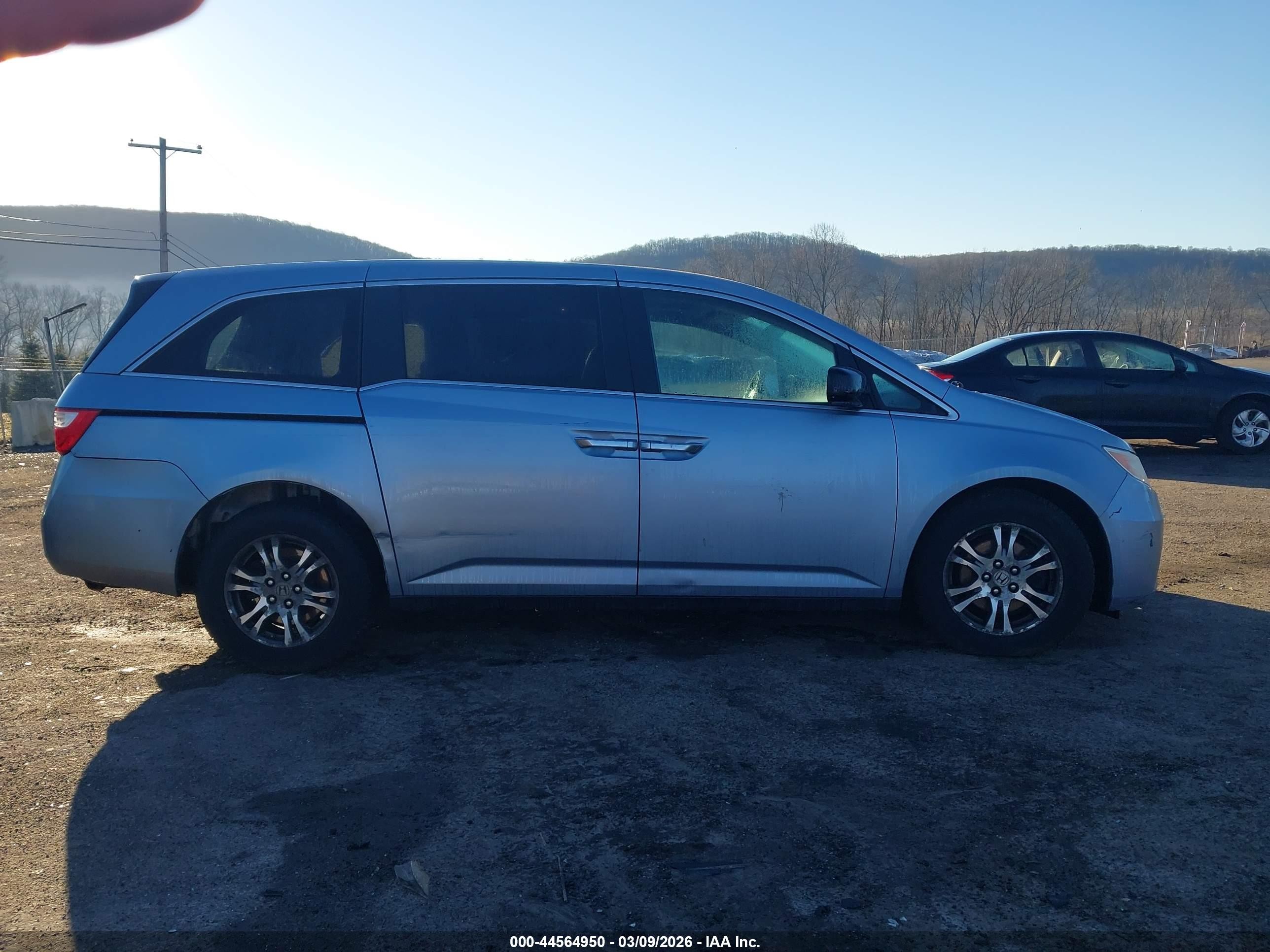 2013 Honda Odyssey Ex-l Blue vin: 5FNRL5H62DB014848