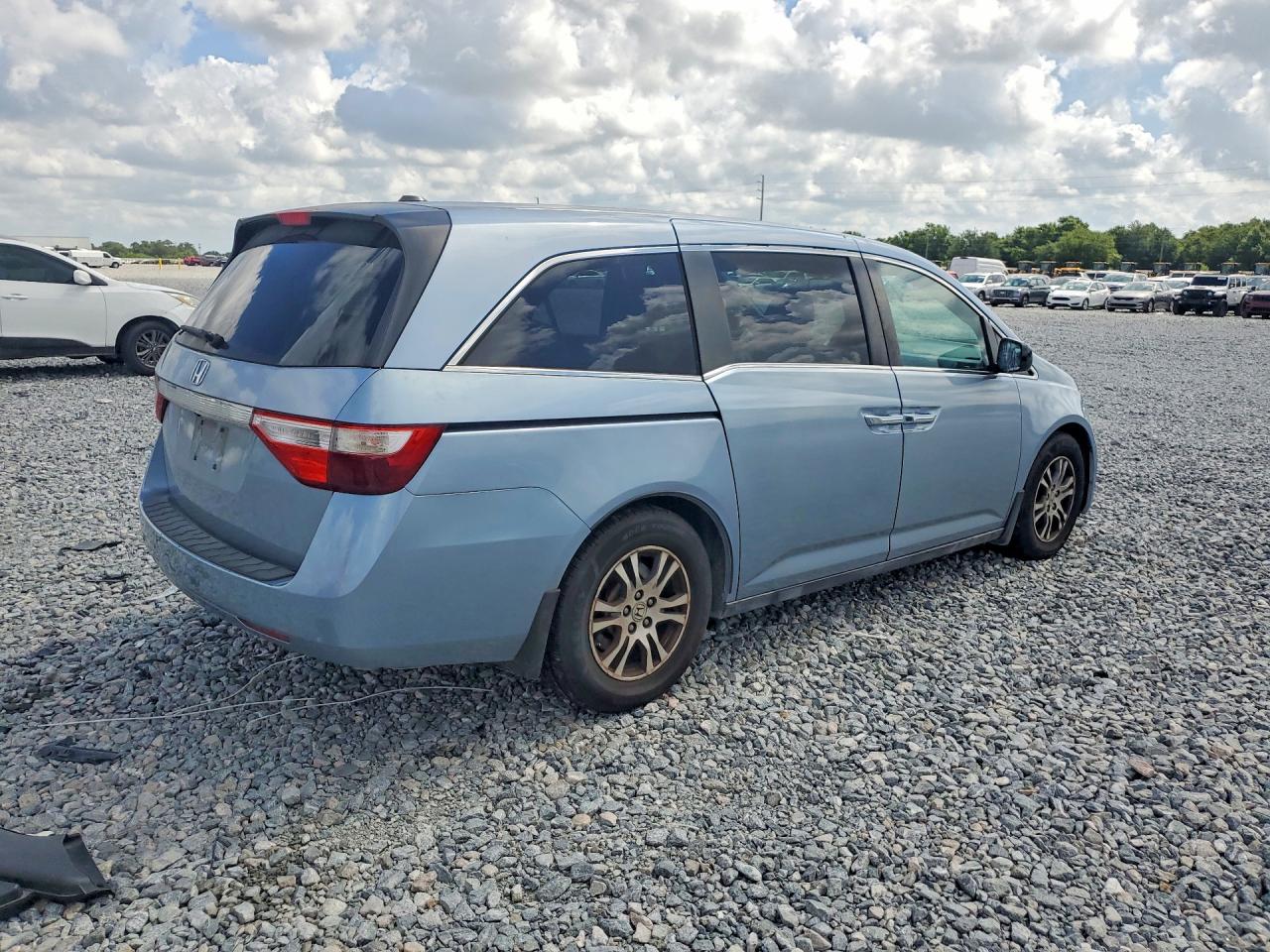 2013 Honda Odyssey Exl Blue vin: 5FNRL5H62DB070045