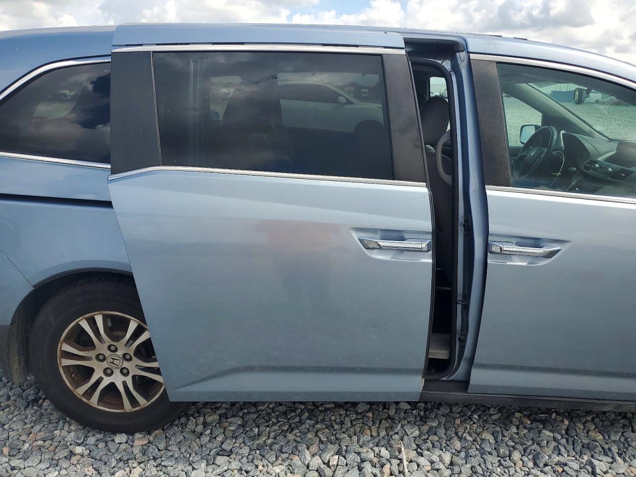 2013 Honda Odyssey Exl Blue vin: 5FNRL5H62DB070045