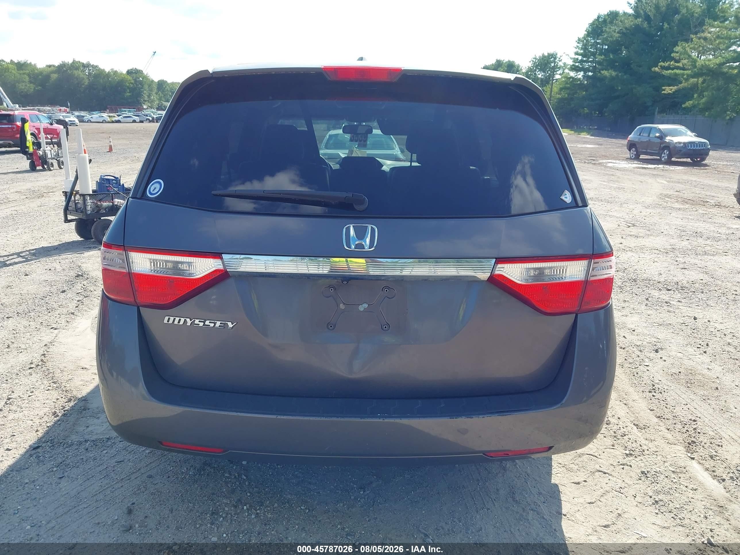 2013 Honda Odyssey Ex-l Серый vin: 5FNRL5H62DB081837