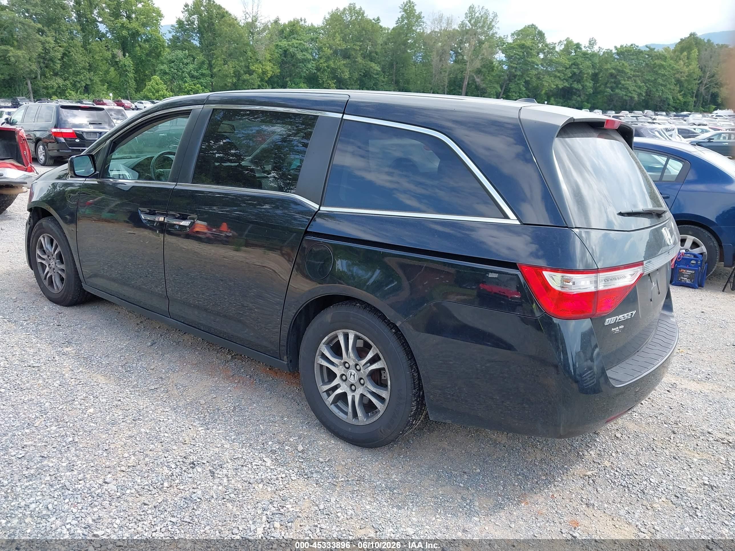 2013 Honda Odyssey Ex-l Черный vin: 5FNRL5H62DB086827