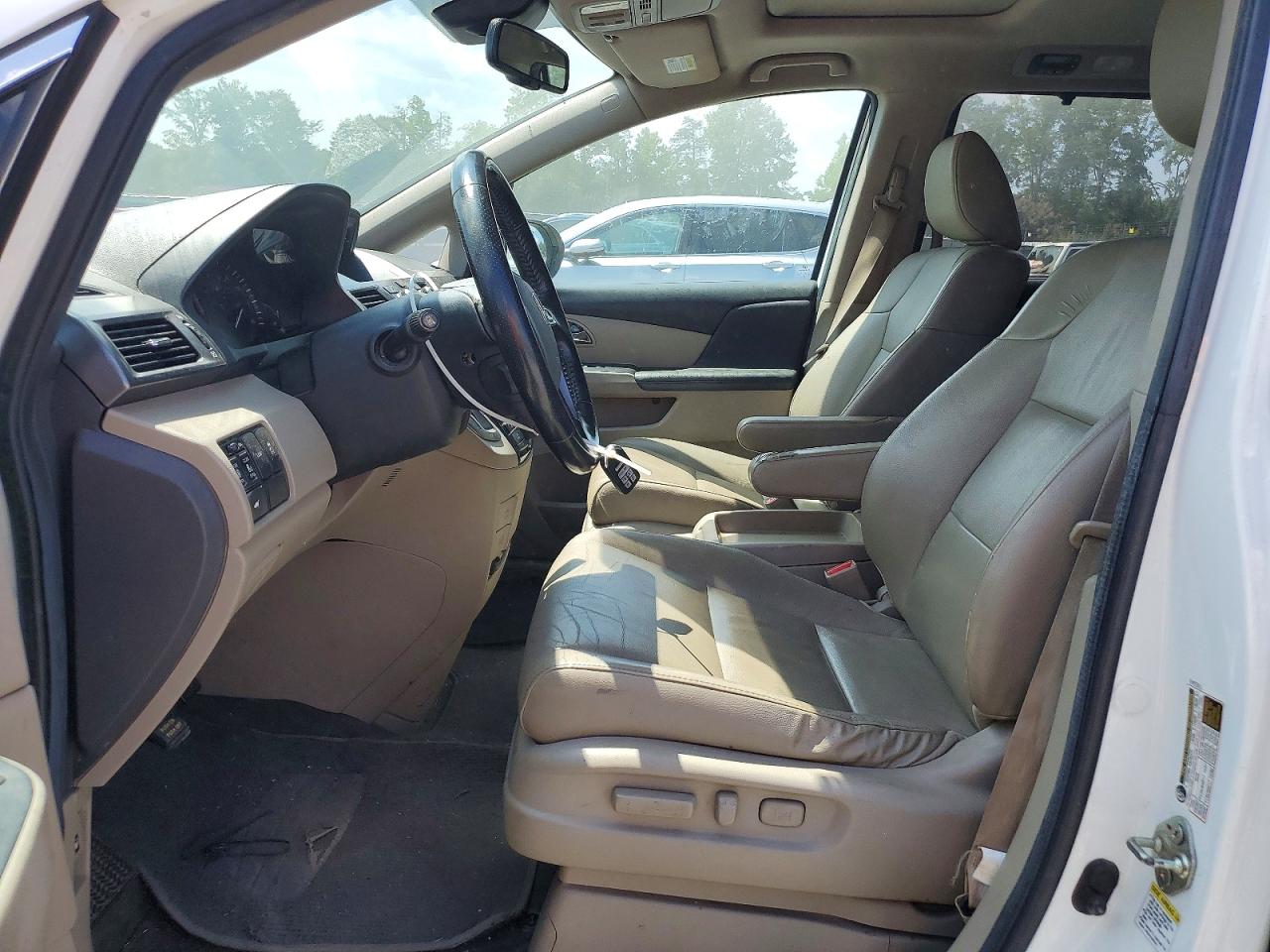 2014 Honda Odyssey Exl White vin: 5FNRL5H62EB051223