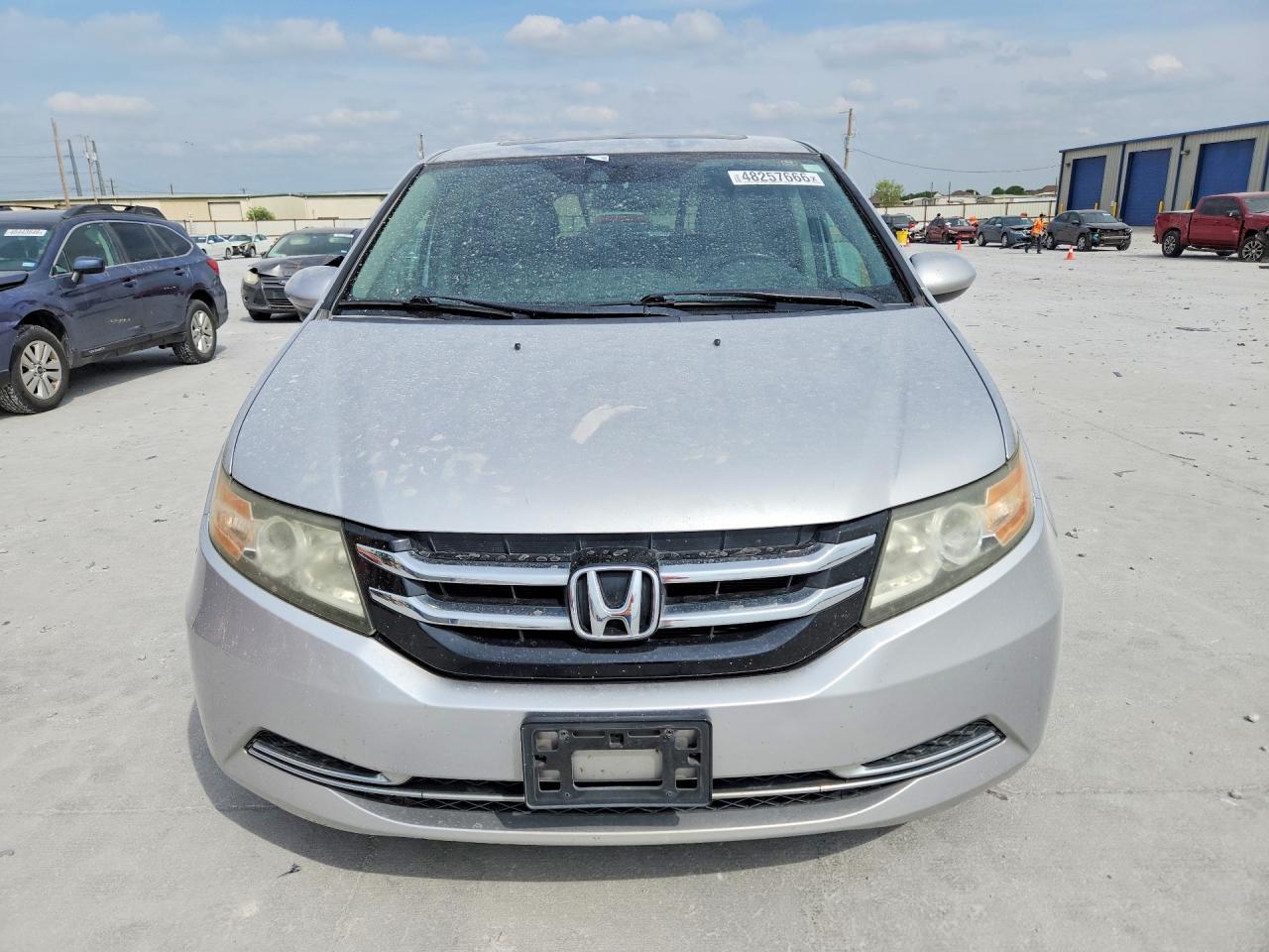 2014 Honda Odyssey Exl Silver vin: 5FNRL5H62EB057555