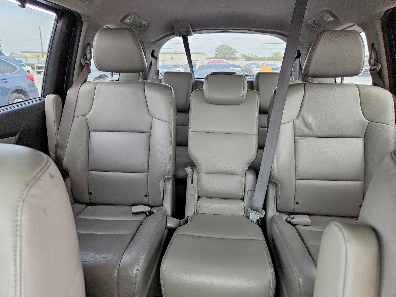 2014 Honda Odyssey Exl Silver vin: 5FNRL5H62EB057555