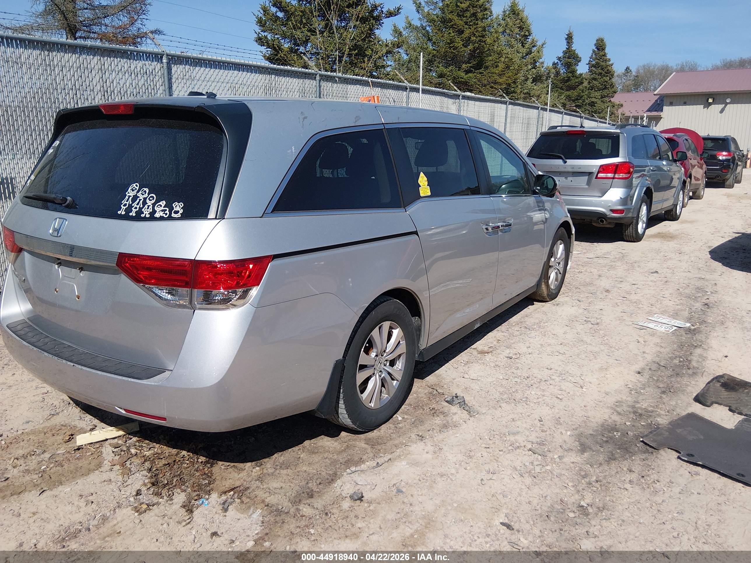 2014 Honda Odyssey Ex-l Silver vin: 5FNRL5H62EB063291