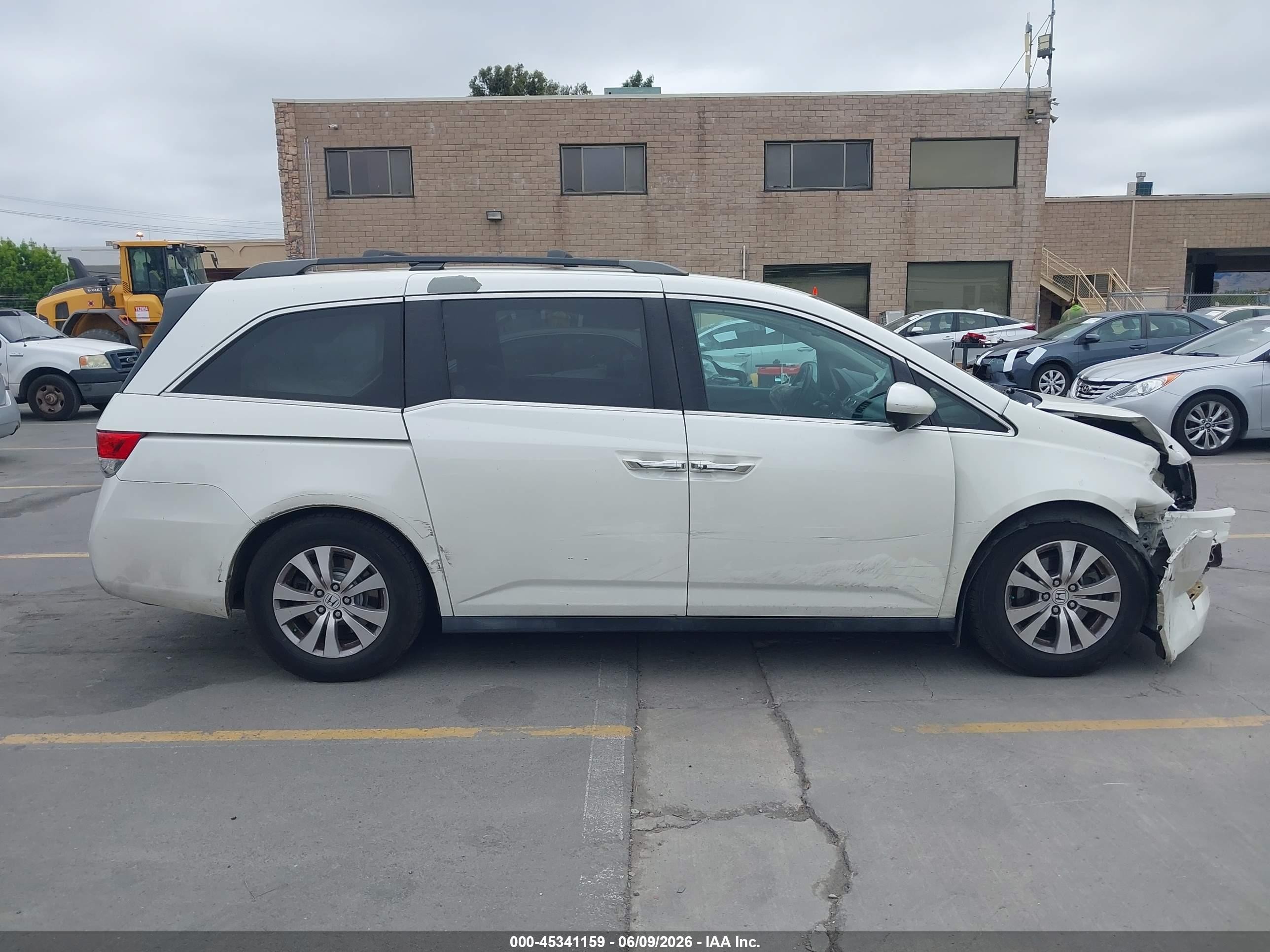 2014 Honda Odyssey Ex-l White vin: 5FNRL5H62EB067065