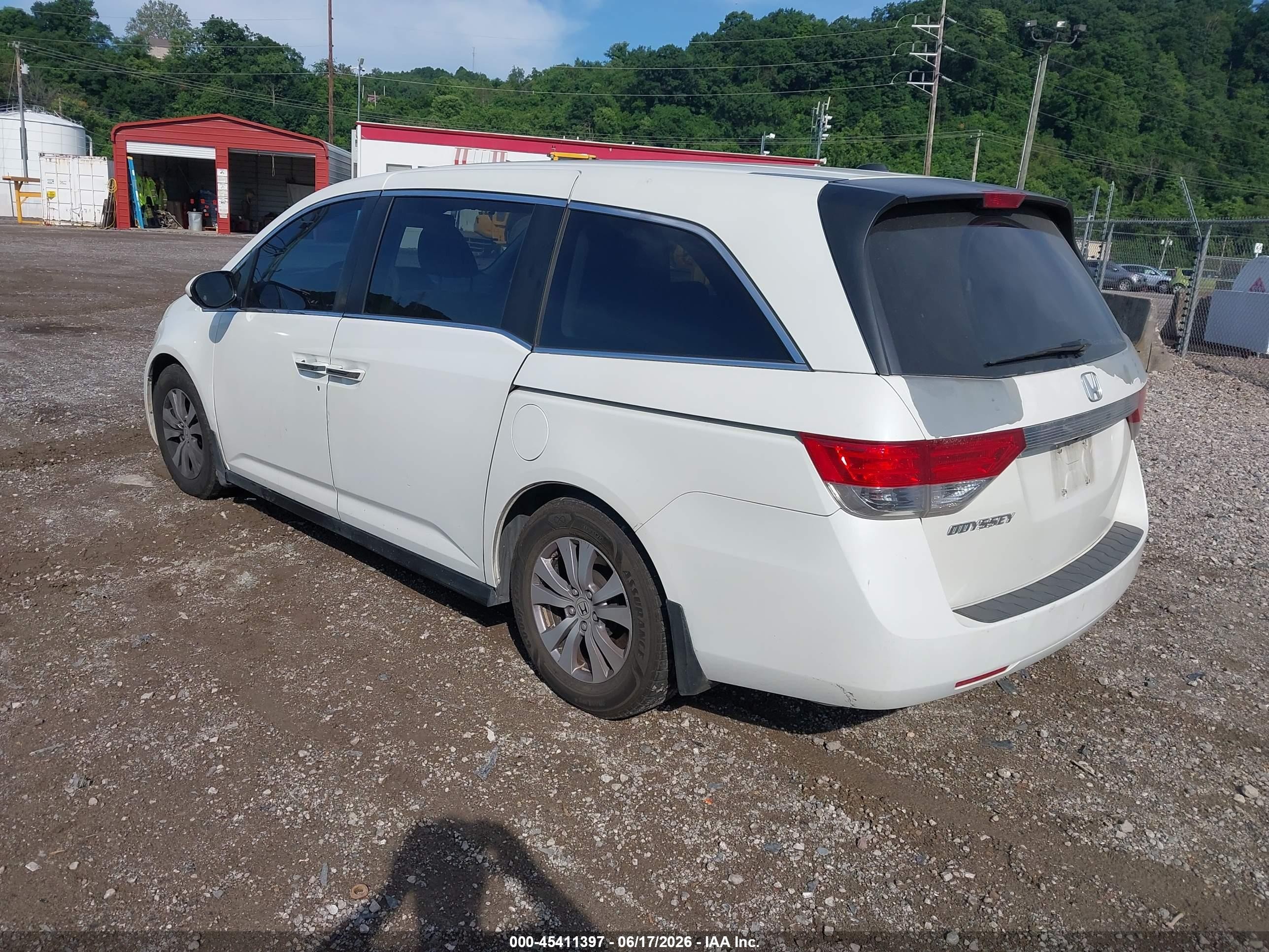 2014 Honda Odyssey Ex-l White vin: 5FNRL5H62EB083427