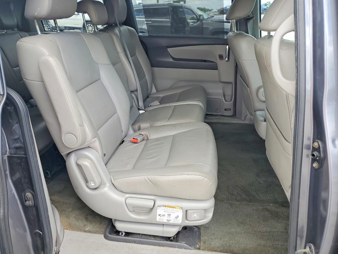 2014 Honda Odyssey Exl Silver vin: 5FNRL5H62EB104339