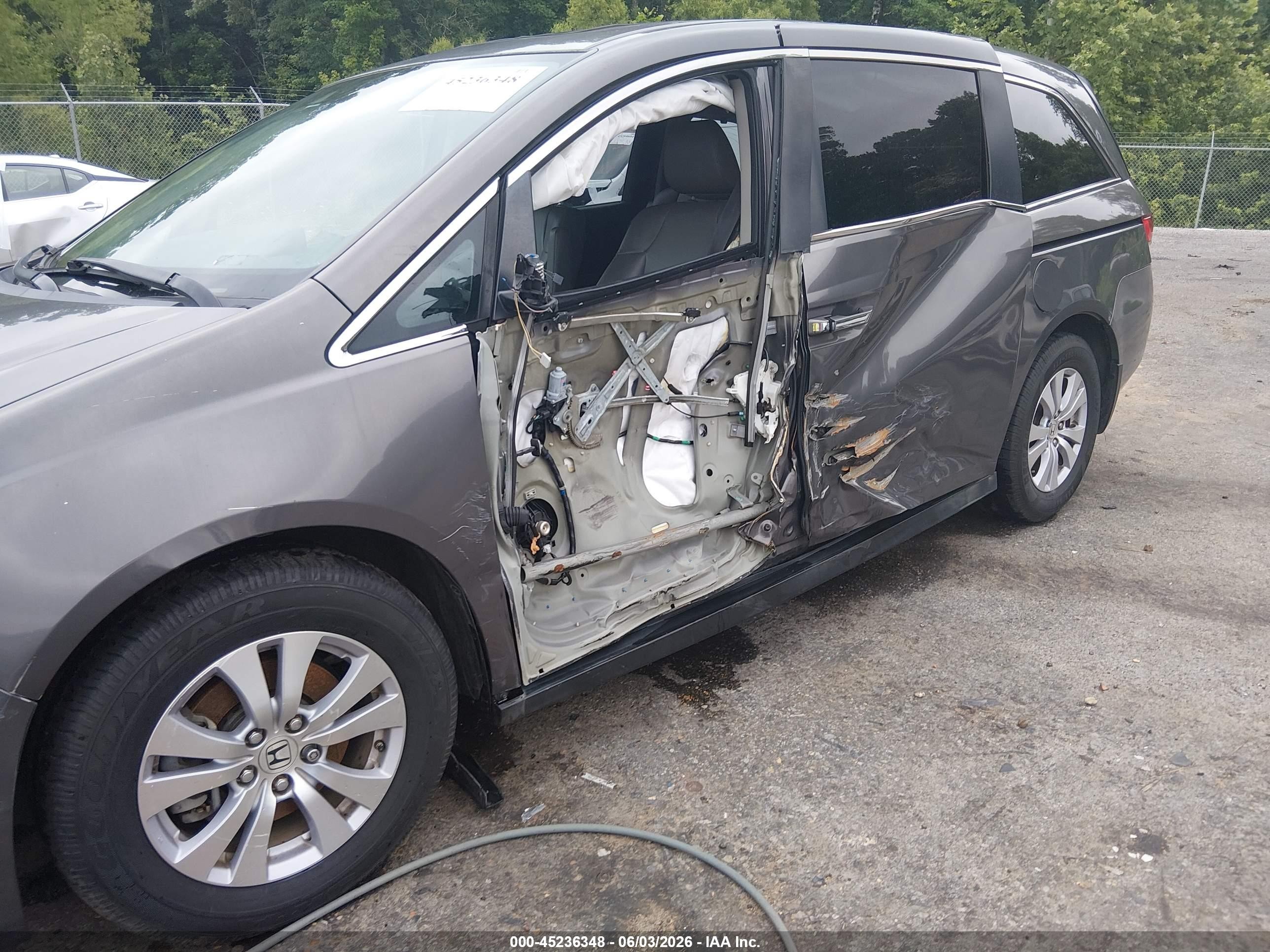 2015 Honda Odyssey Ex-l Gray vin: 5FNRL5H62FB001973