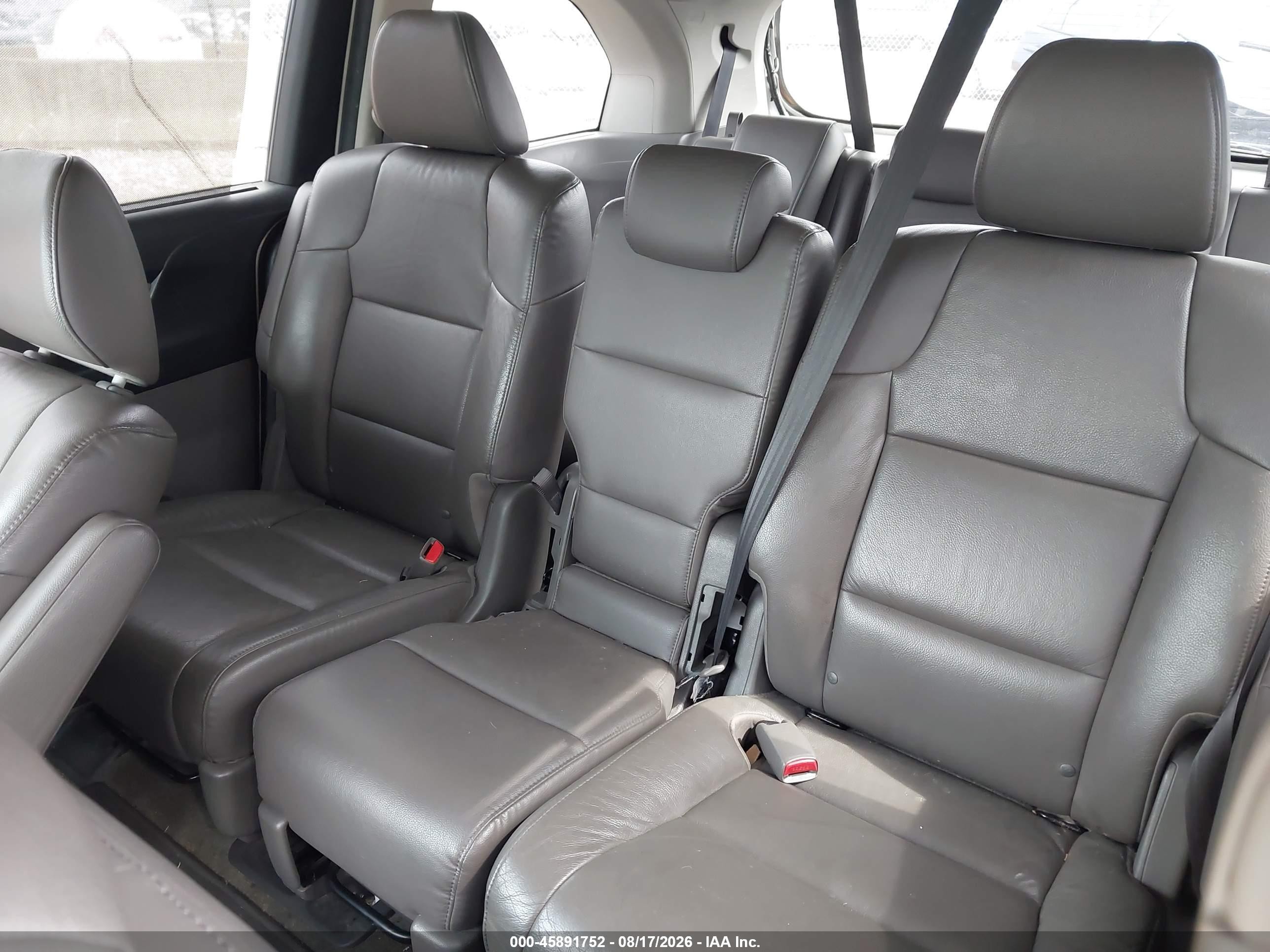 2015 Honda Odyssey Ex-l White vin: 5FNRL5H62FB011905