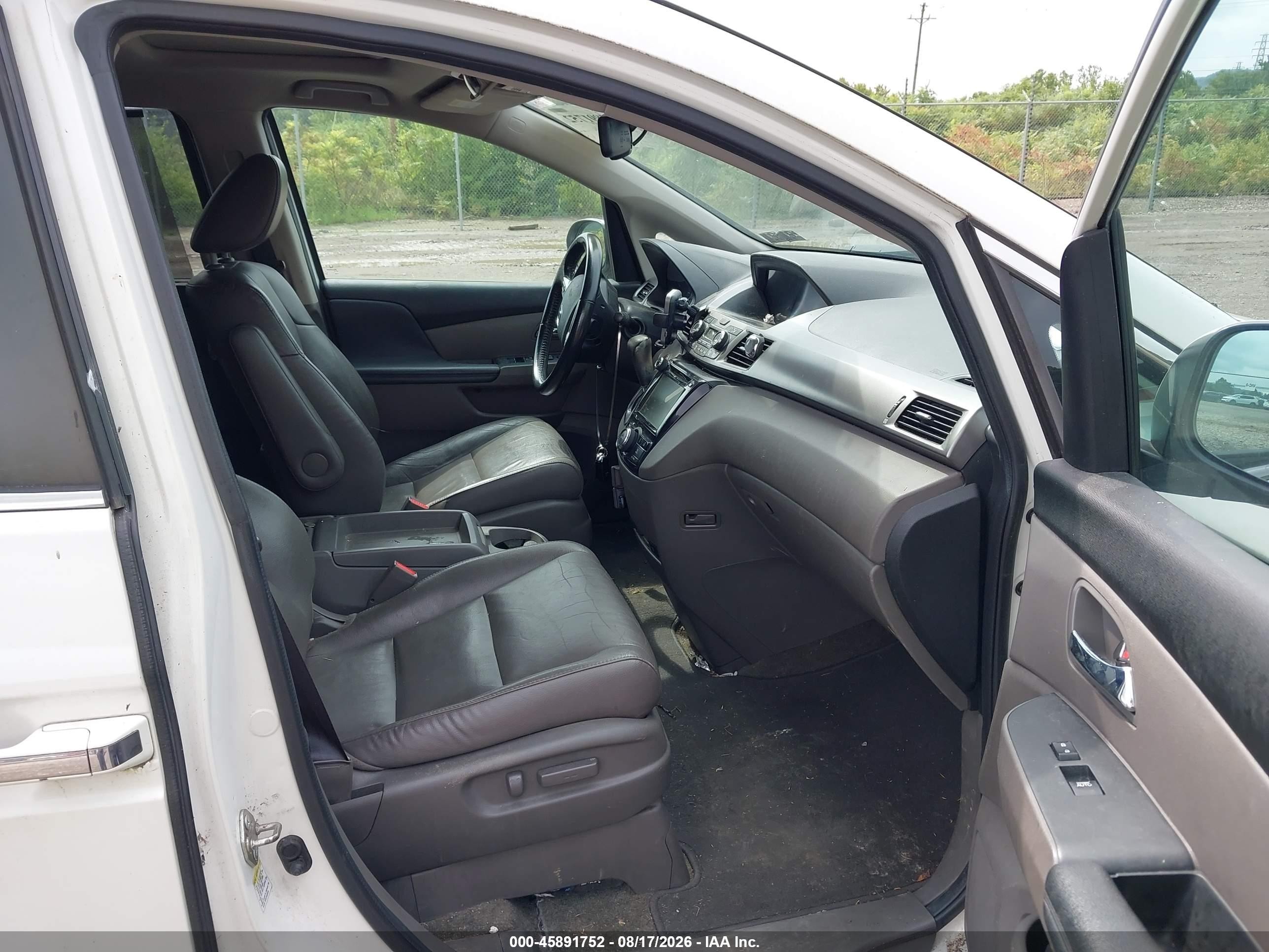 2015 Honda Odyssey Ex-l White vin: 5FNRL5H62FB011905