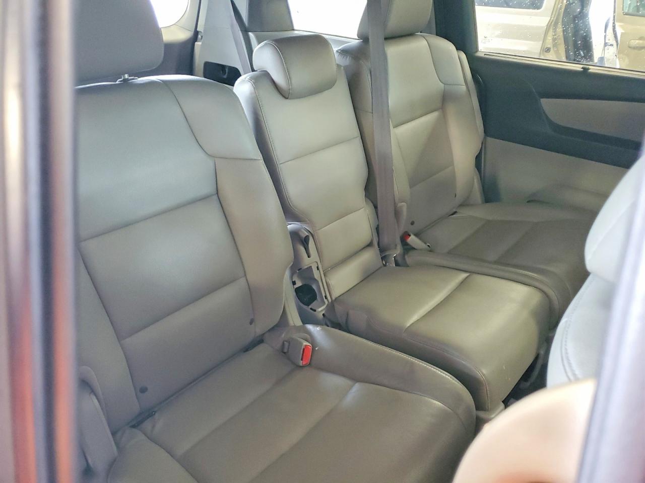 2015 Honda Odyssey Exl Gray vin: 5FNRL5H62FB013623