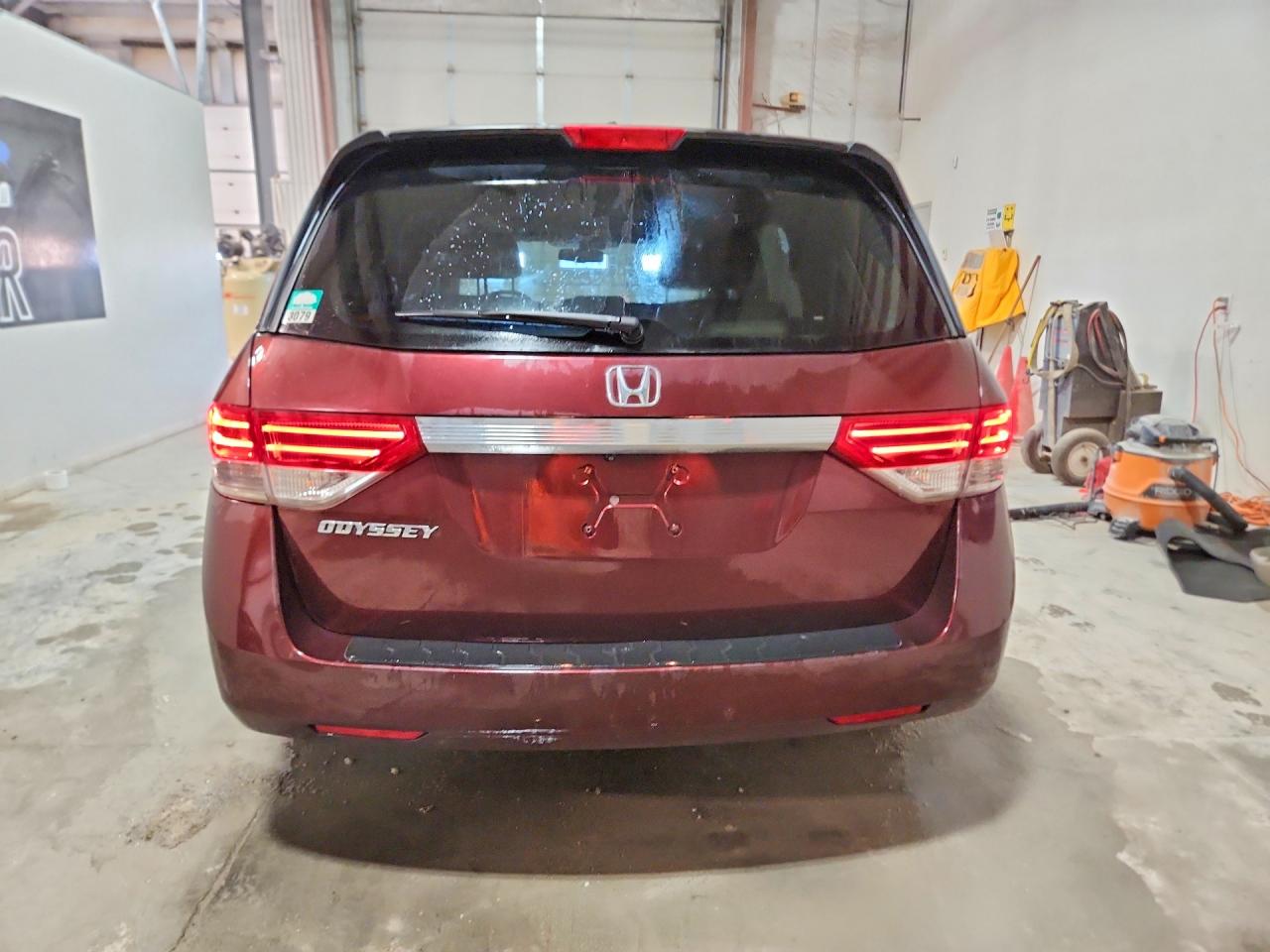 2015 Honda Odyssey Exl Burgundy vin: 5FNRL5H62FB021561