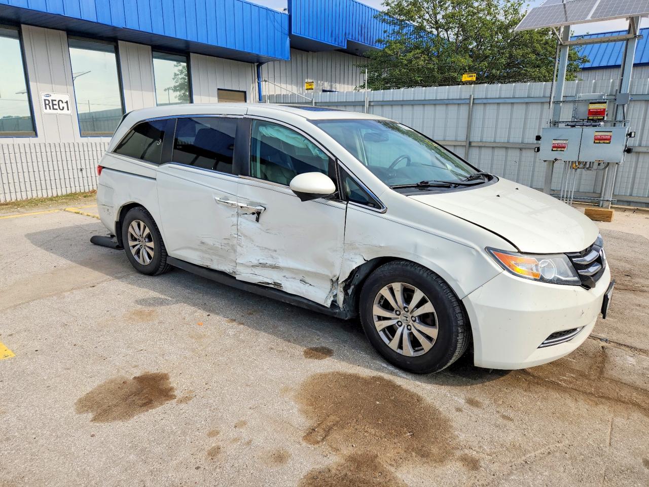 2015 Honda Odyssey Exl White vin: 5FNRL5H62FB037646