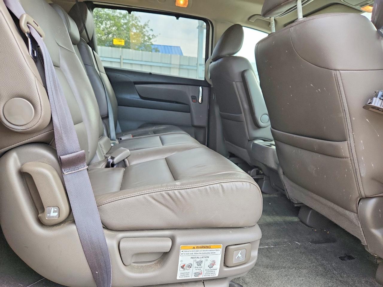 2015 Honda Odyssey Exl White vin: 5FNRL5H62FB037646